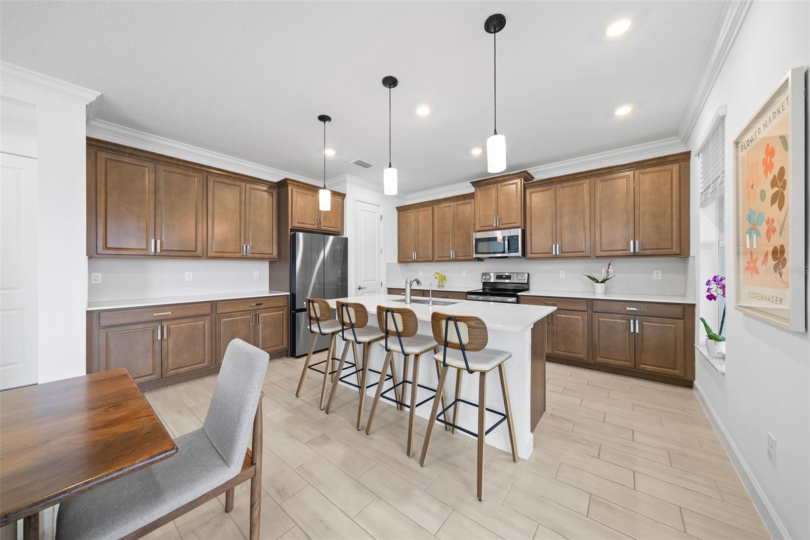 PALM VISTA EVERLANDS - Residential
