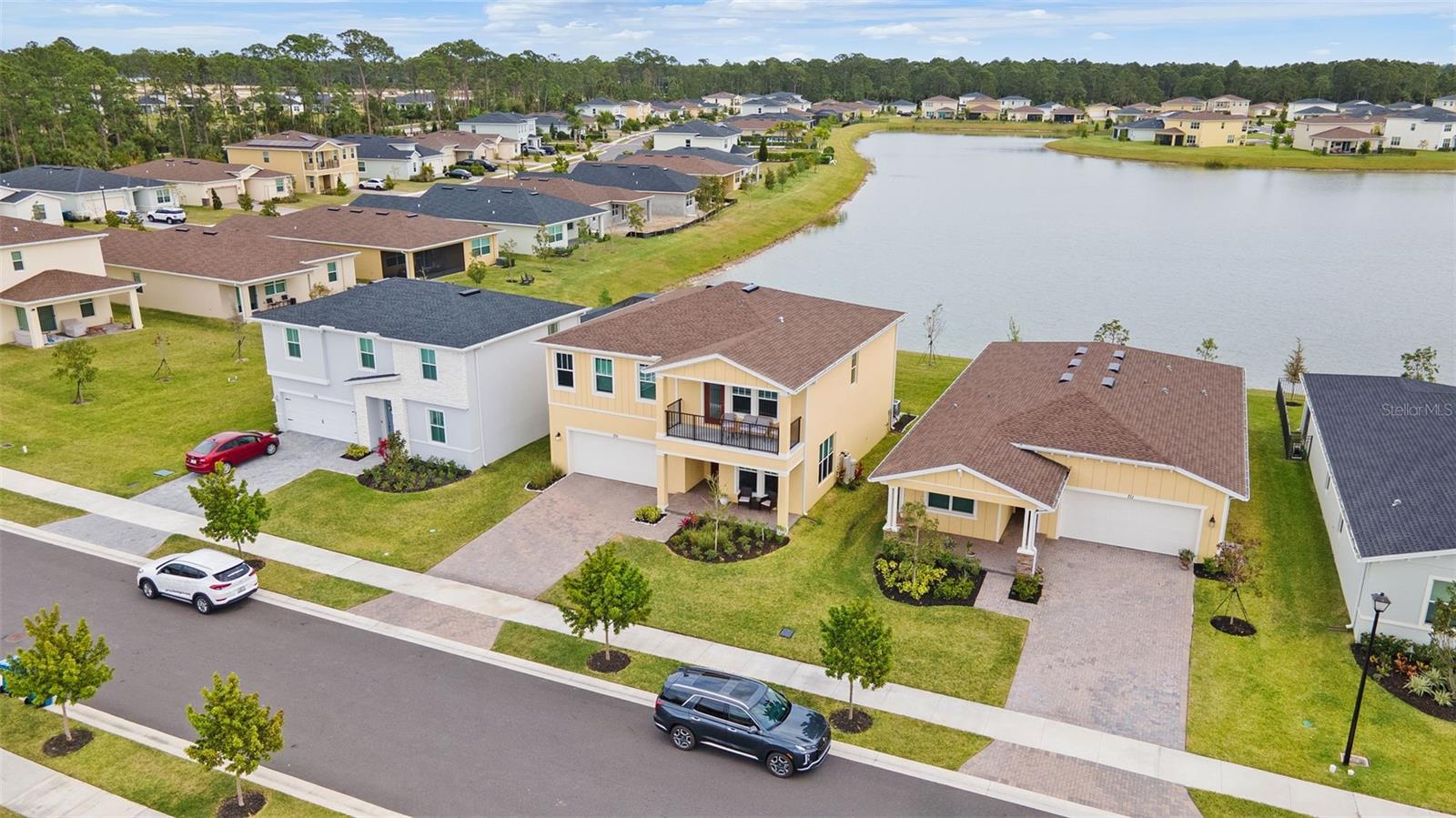 PALM VISTA EVERLANDS - Residential