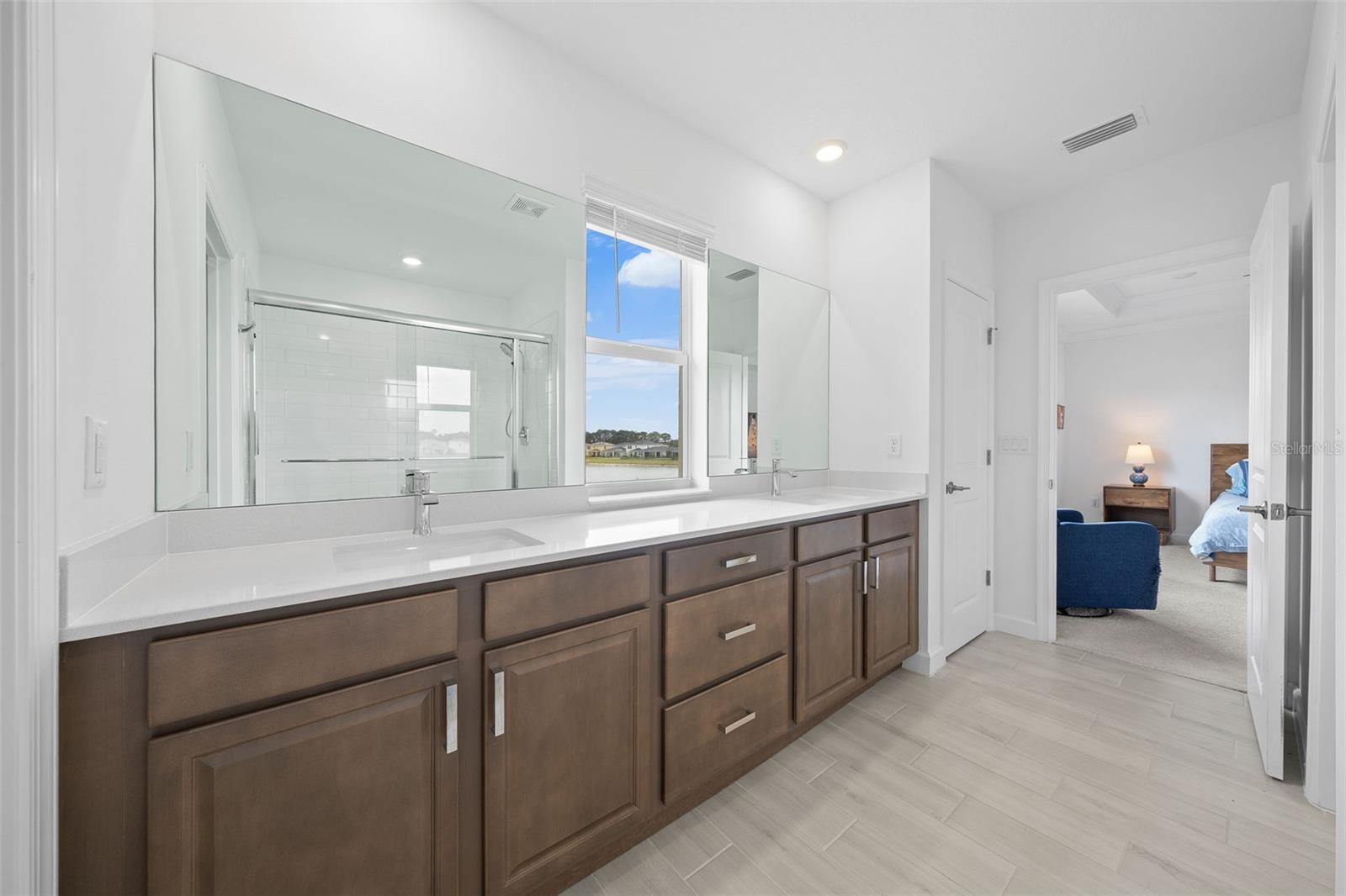 PALM VISTA EVERLANDS - Residential