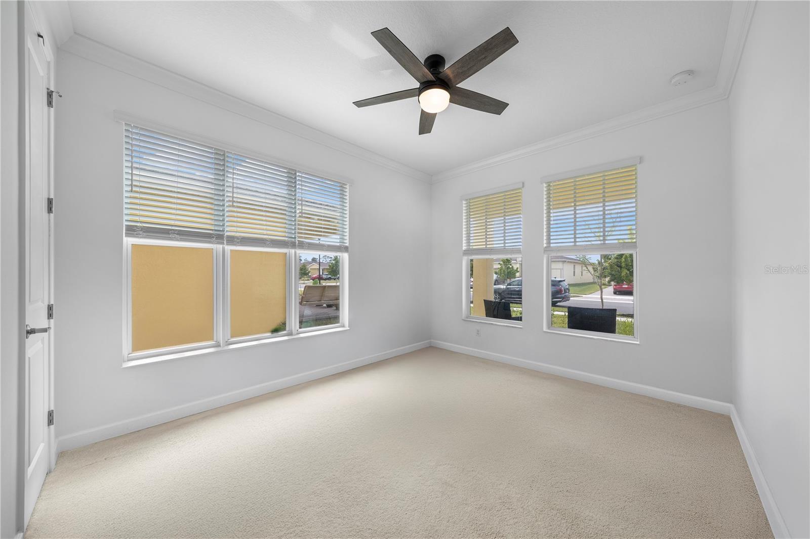 PALM VISTA EVERLANDS - Residential