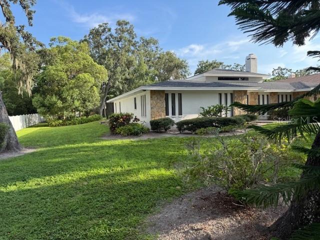 2949 SUNSET POINT ROAD