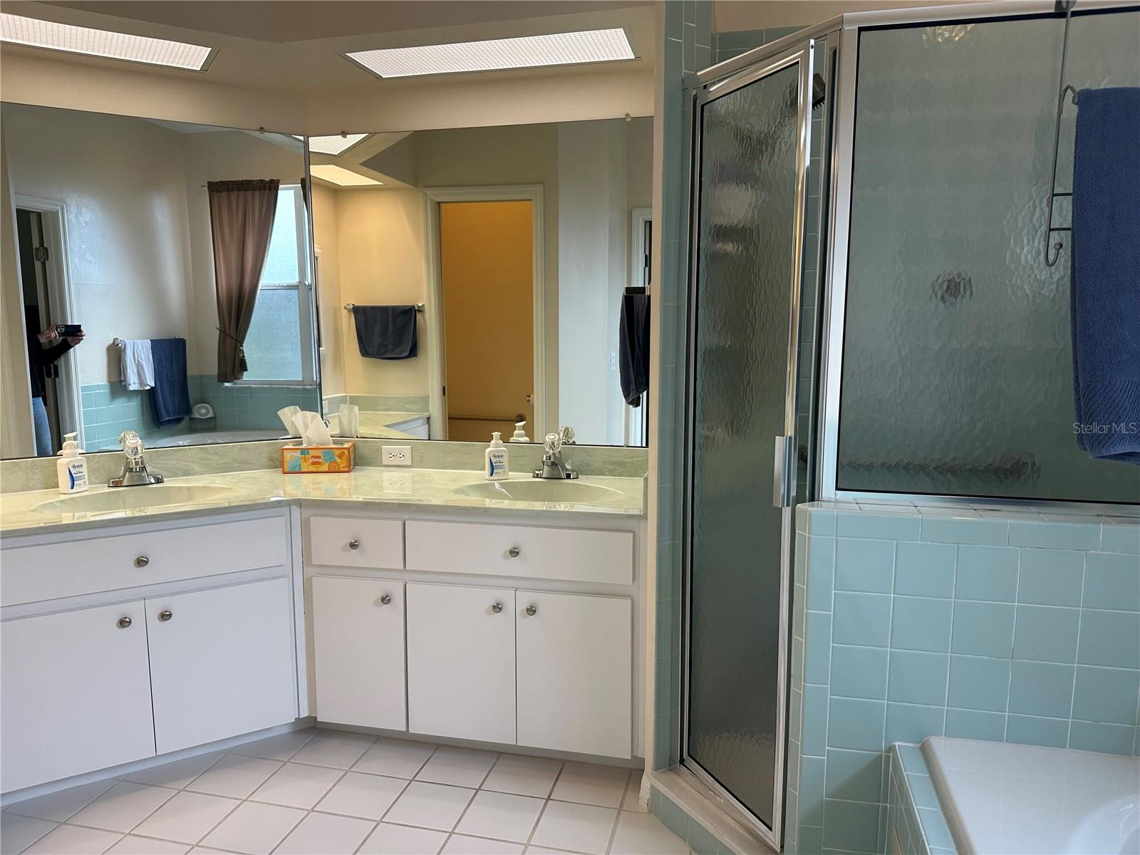 001163 - LAUREL RIDGE NUMBER 1 - Residential