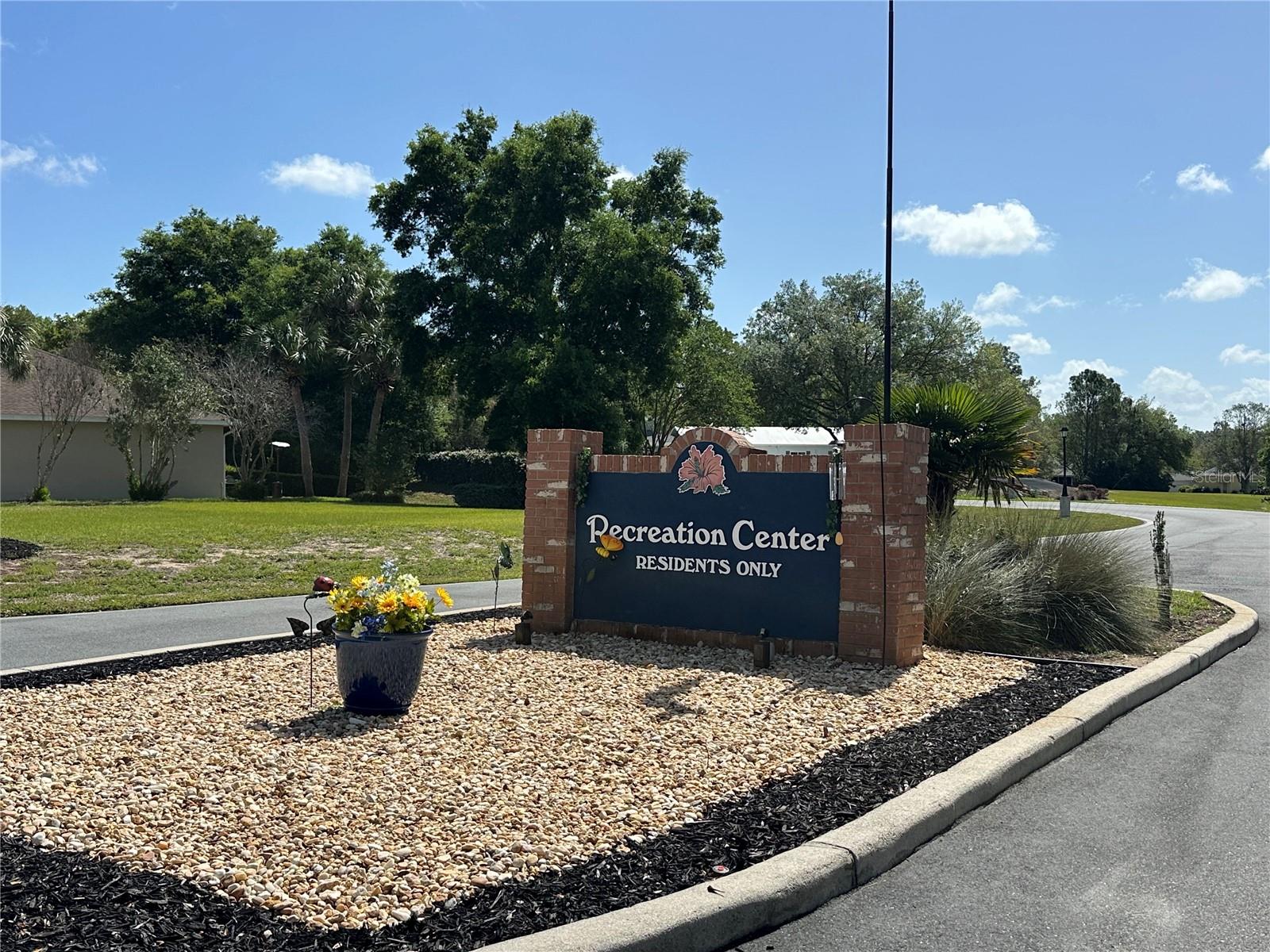 001163 - LAUREL RIDGE NUMBER 1 - Residential