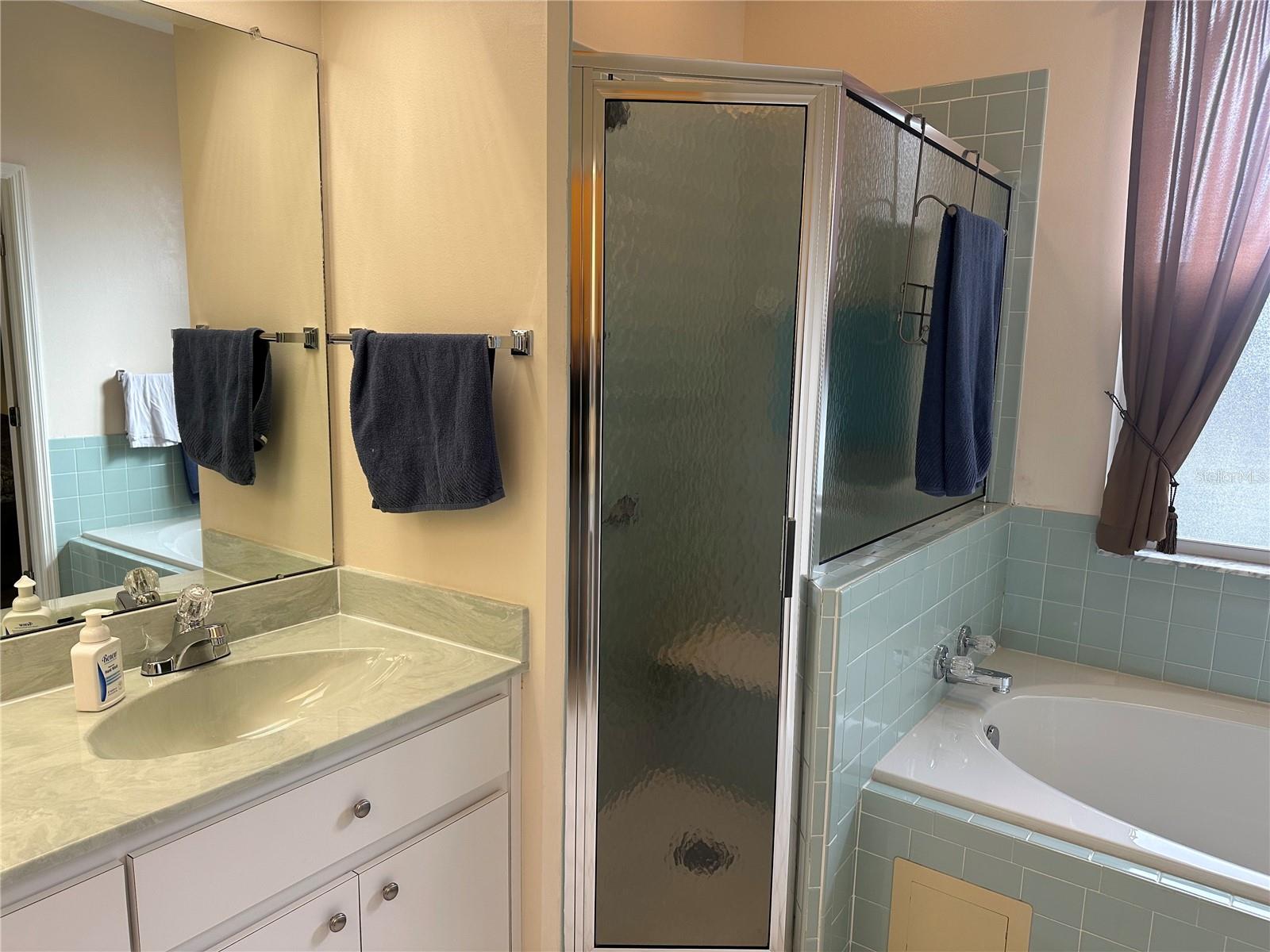 001163 - LAUREL RIDGE NUMBER 1 - Residential