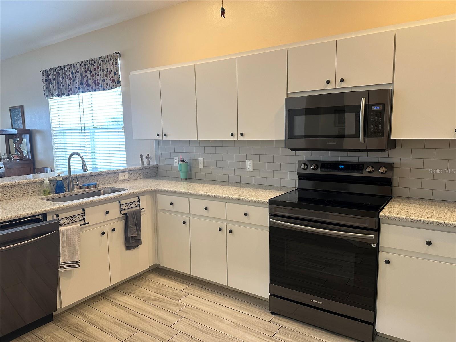 001163 - LAUREL RIDGE NUMBER 1 - Residential