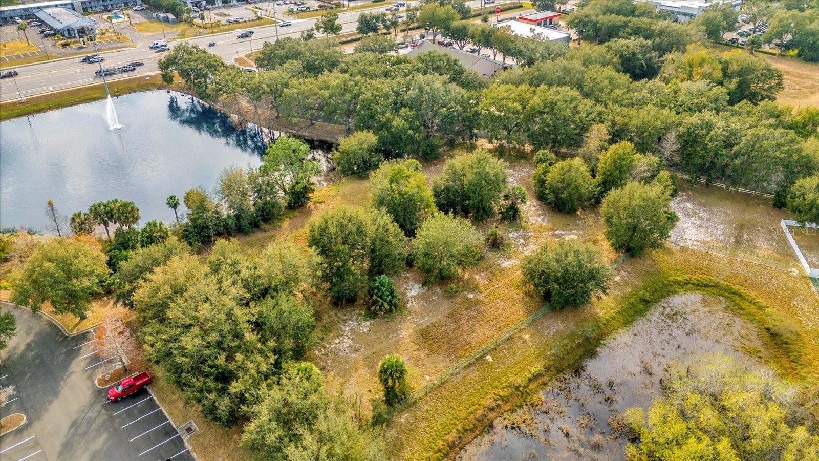 EUSTIS 44 GABLES - Land