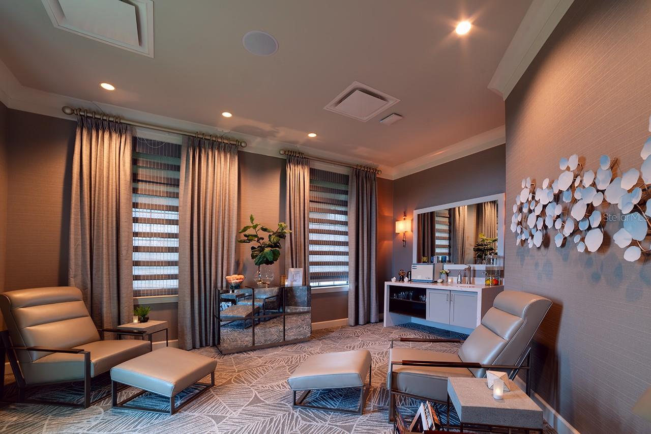 LAKEWOOD NATIONAL - Residential