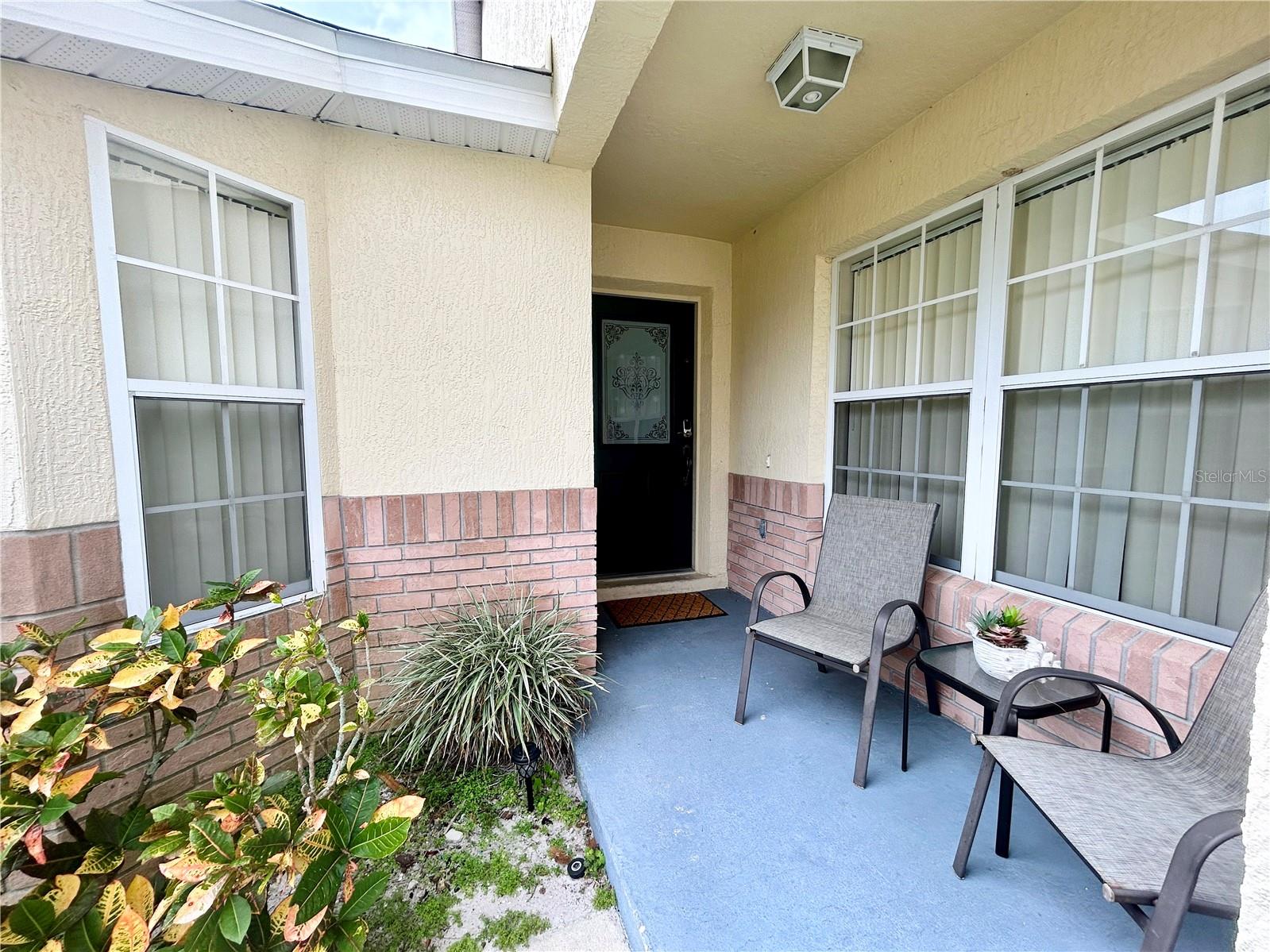 2555 ONEIDA LOOP