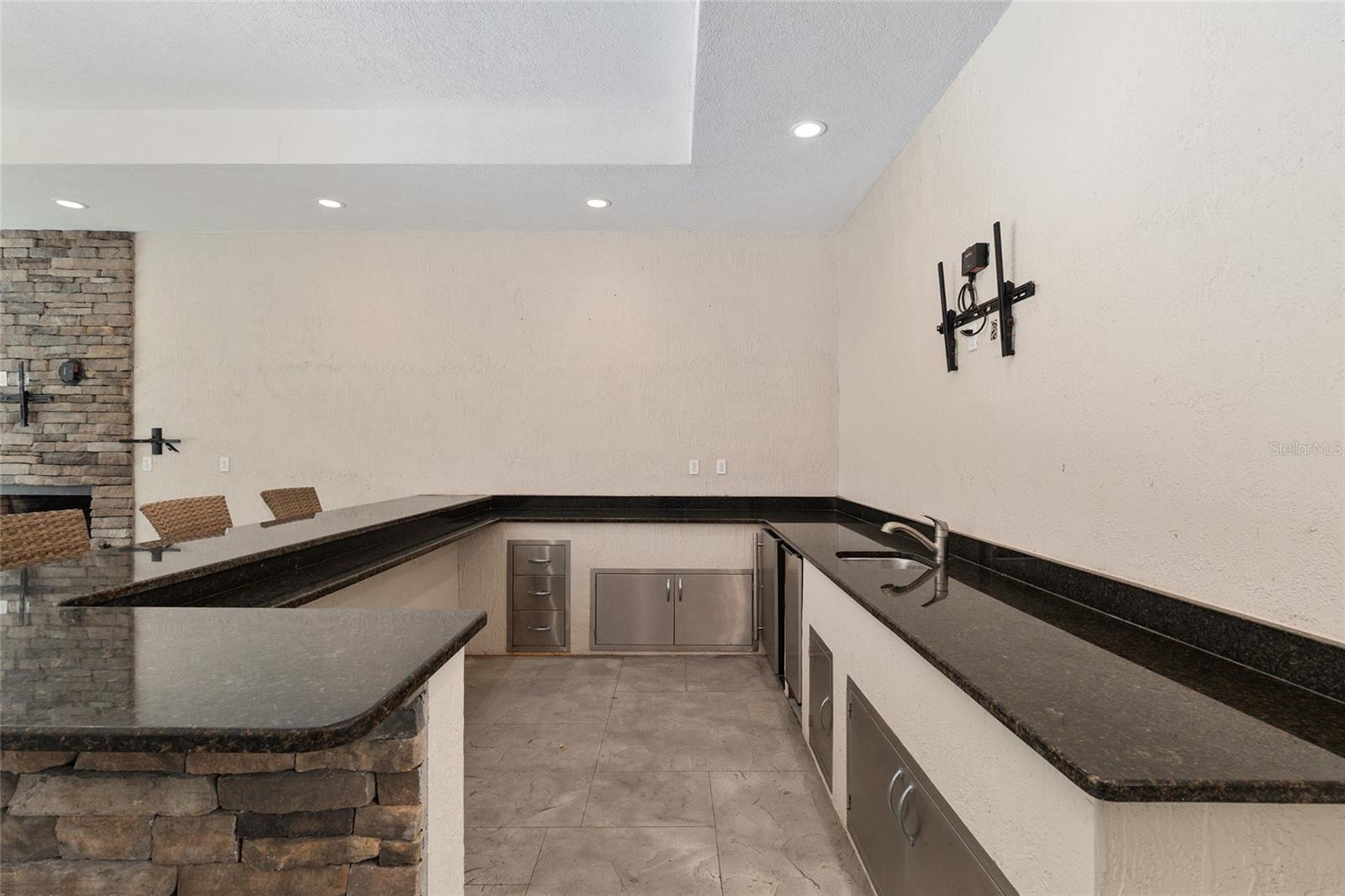 DALTON WOODS - Residential