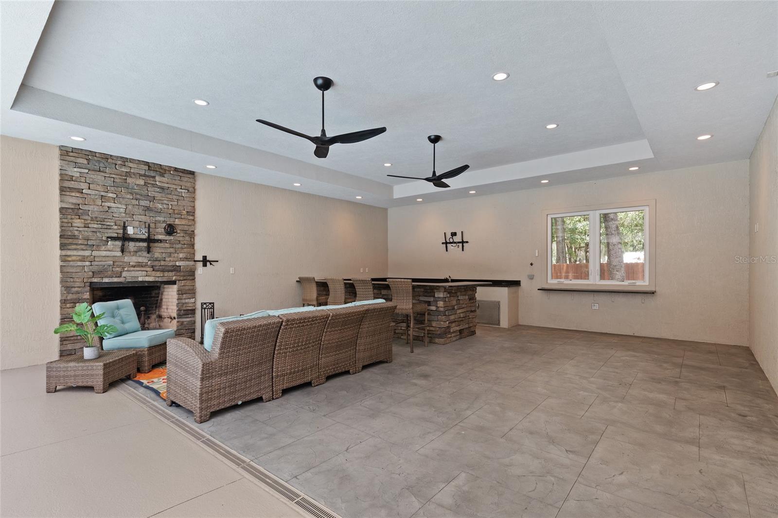 DALTON WOODS - Residential