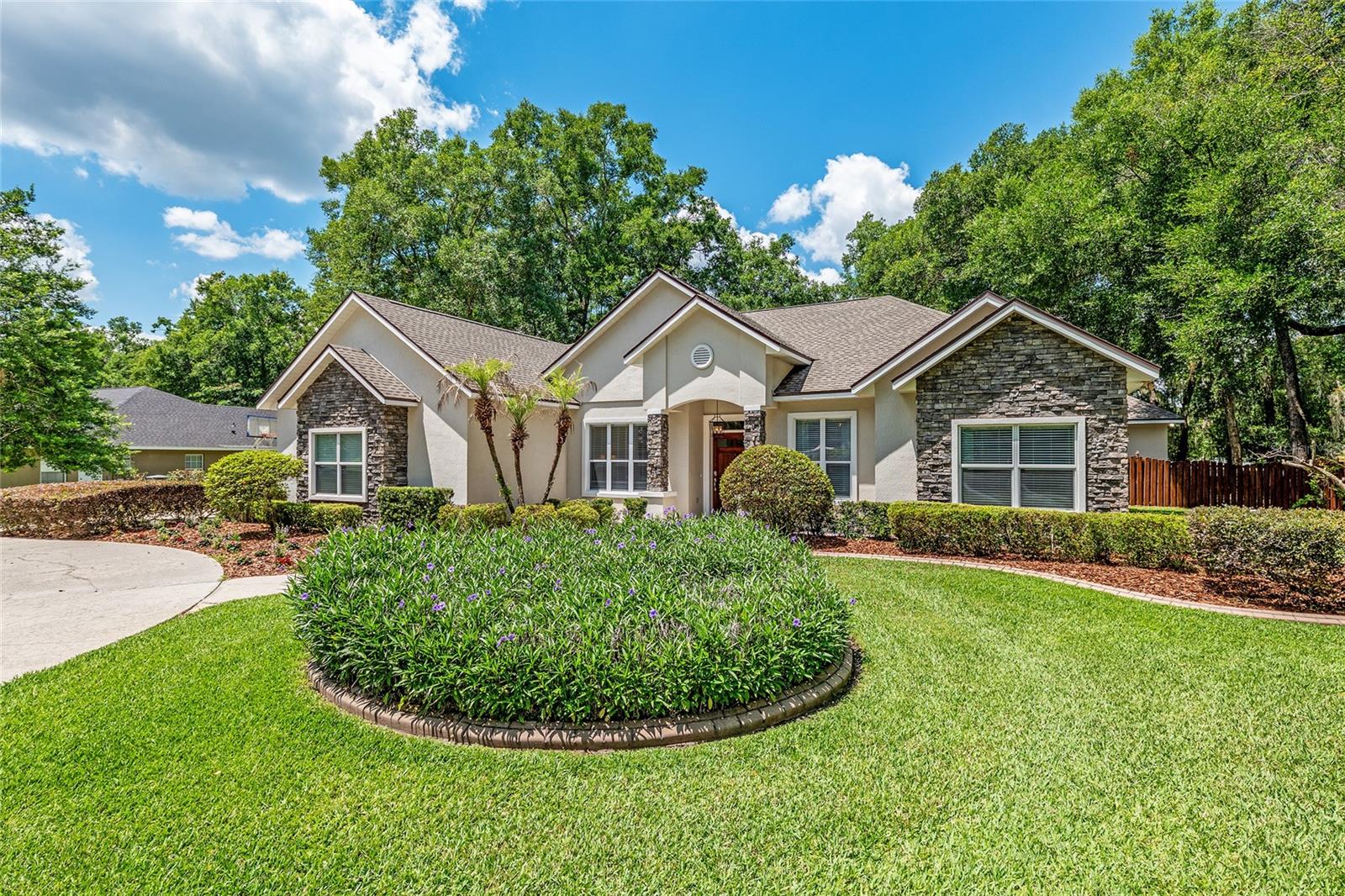 DALTON WOODS - Residential