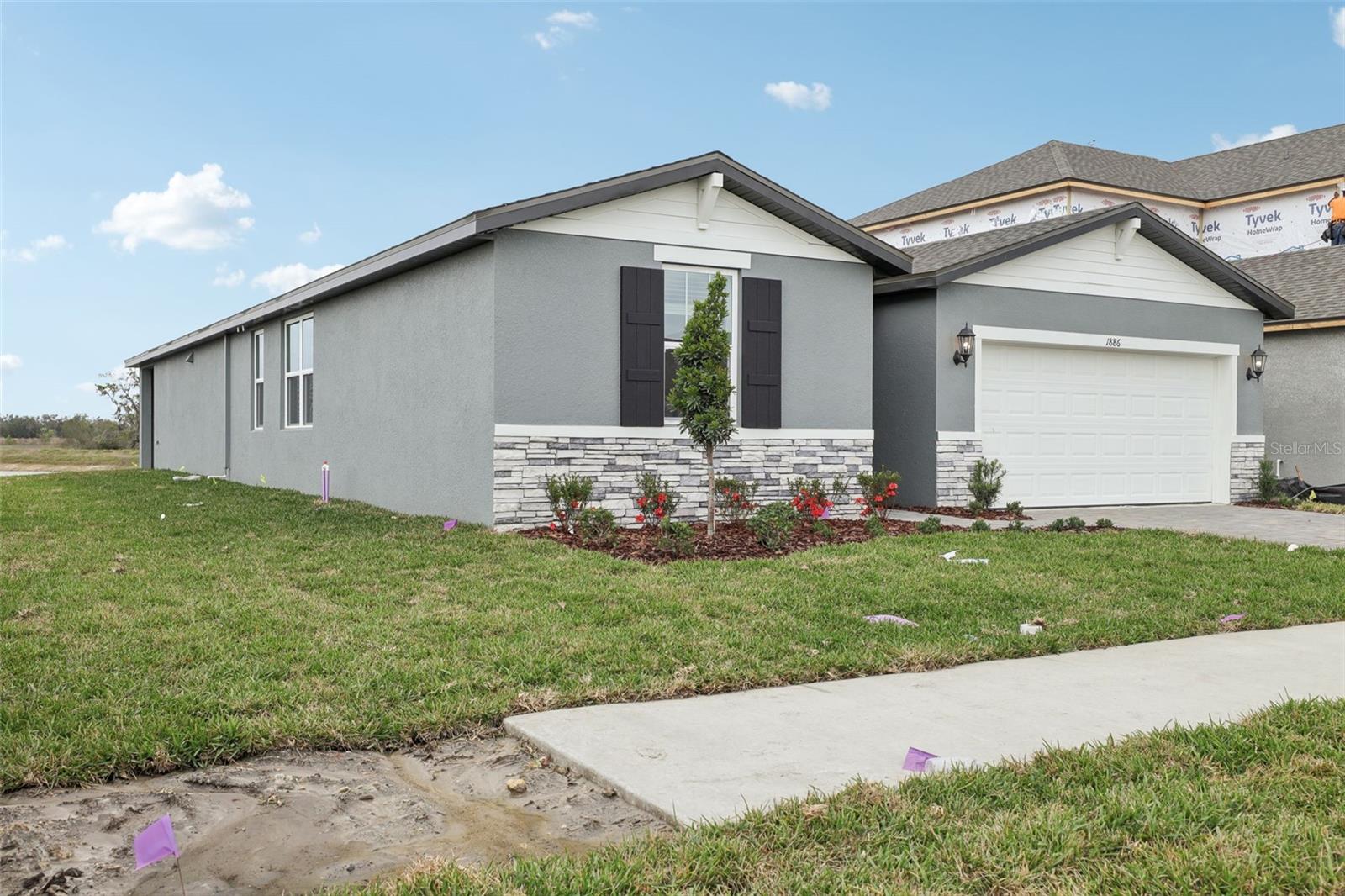 1886 DRAUGHTON DRIVE