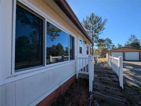 A home in DUNNELLON