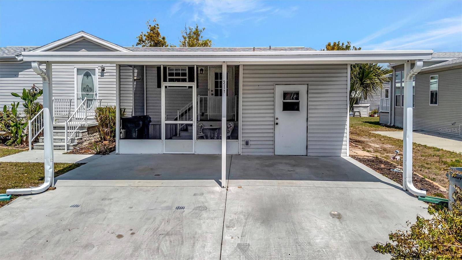 211 S PORT ROYAL LANE 523