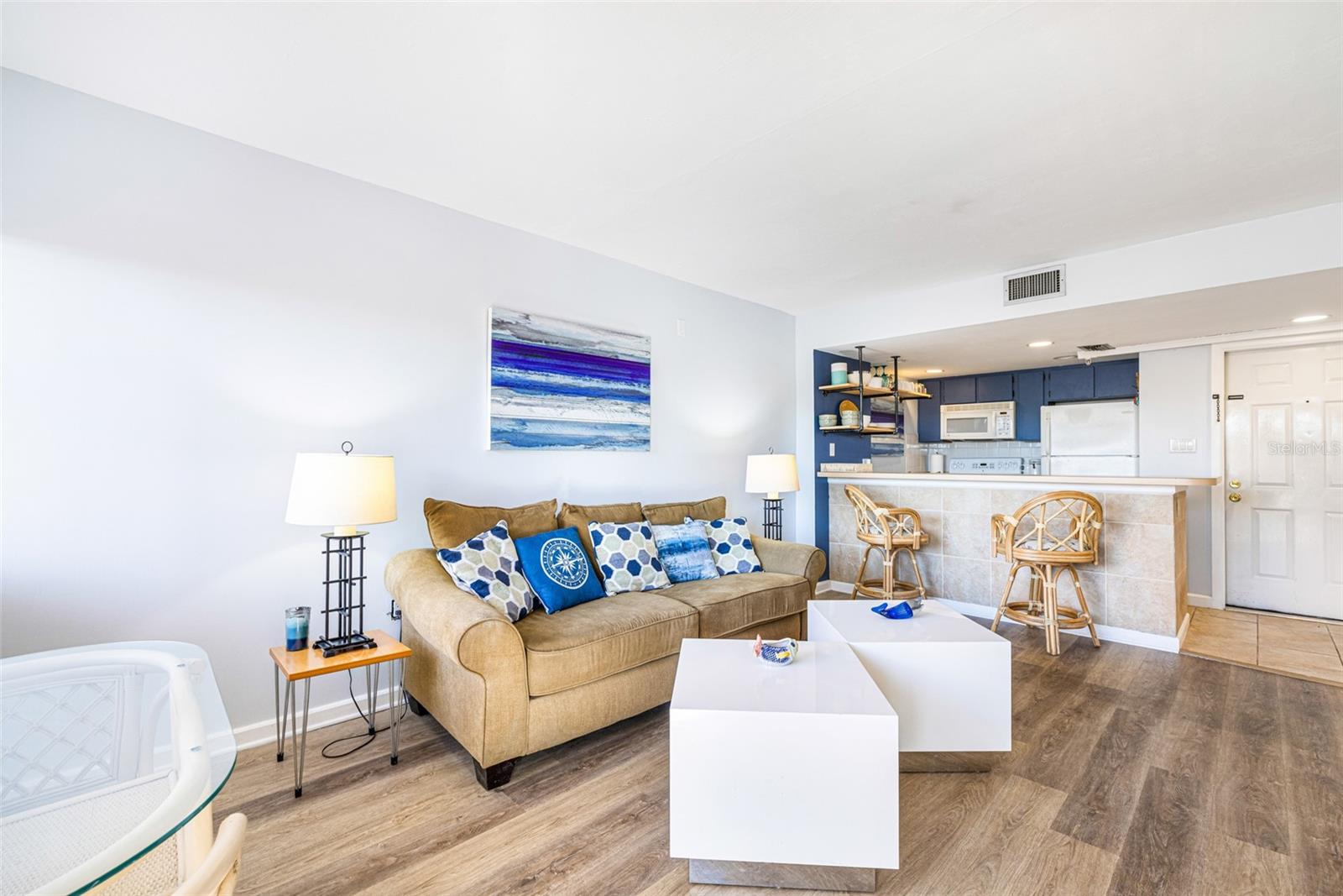 KEEL CLUB CONDO - Residential