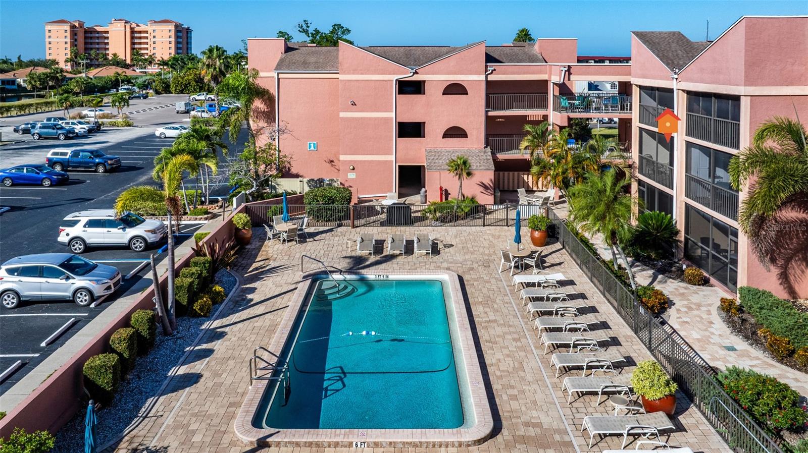 KEEL CLUB CONDO - Residential