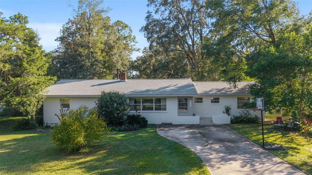 Photo of 3334 SE 4th Street, Ocala, FL 34471 (MLS # OM711784)