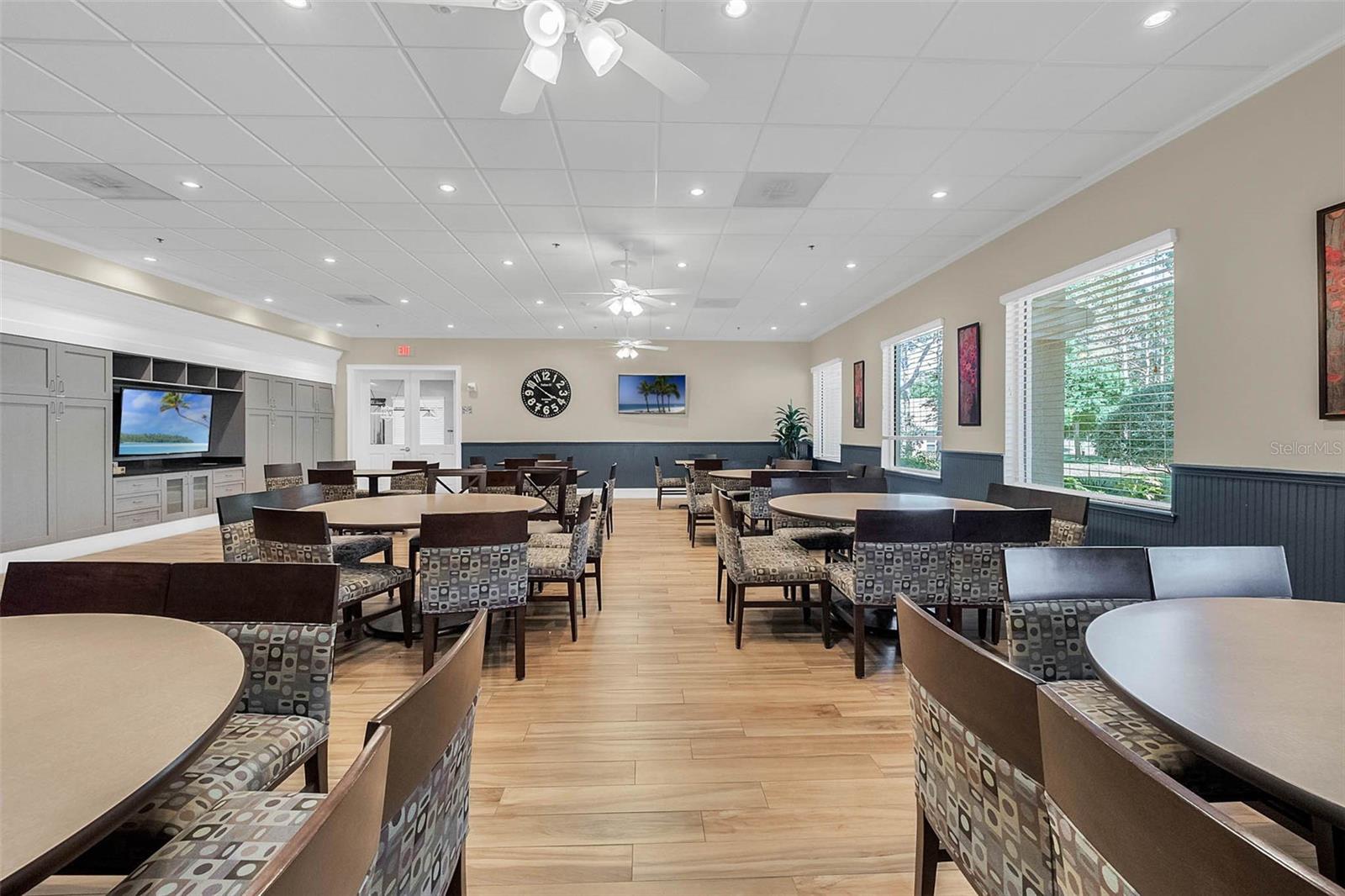 KINGS RIDGE - Residential