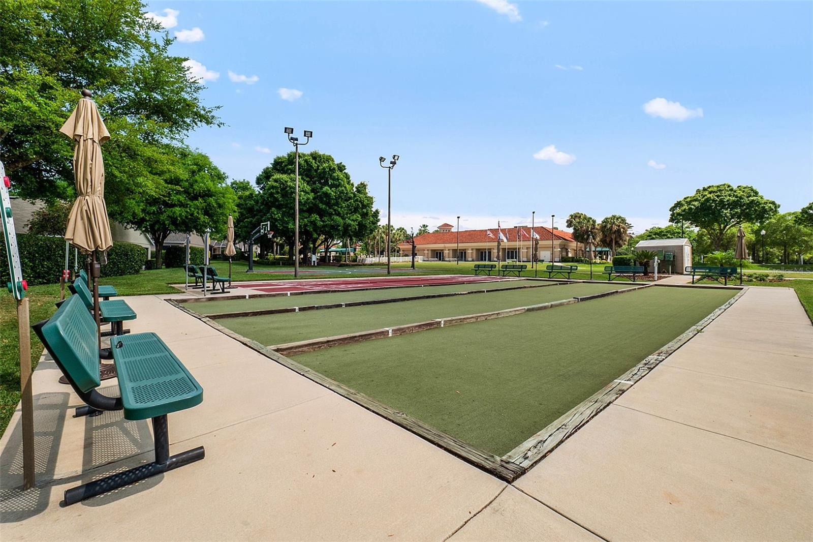 KINGS RIDGE - Residential