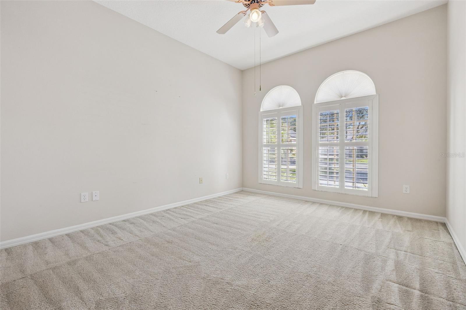 KINGS RIDGE - Residential