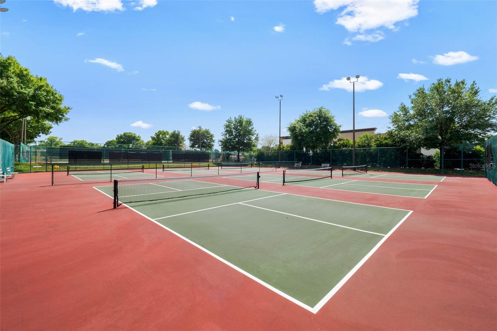 KINGS RIDGE - Residential