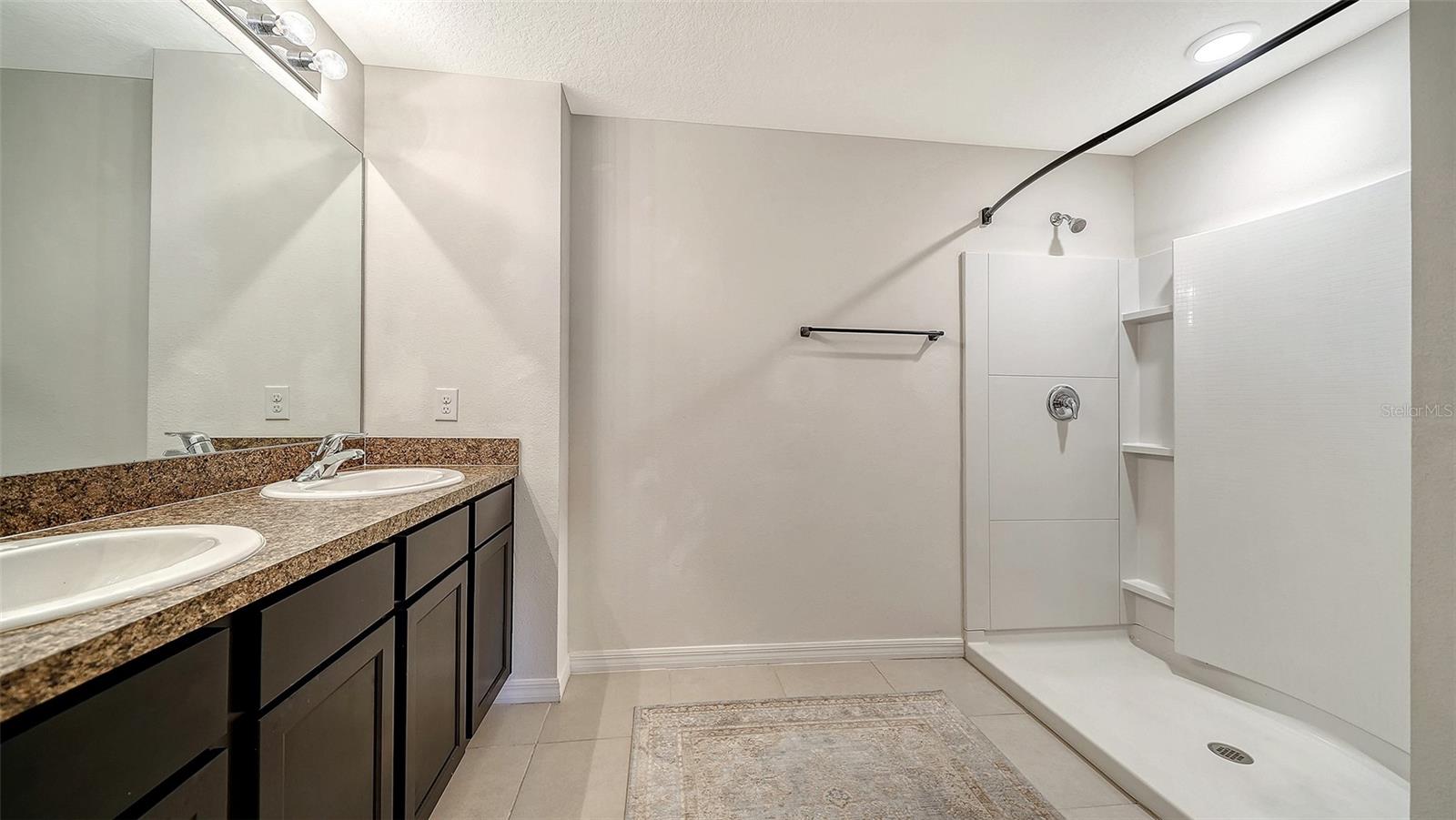 COTTAGES AT SAN LORENZO - Residential