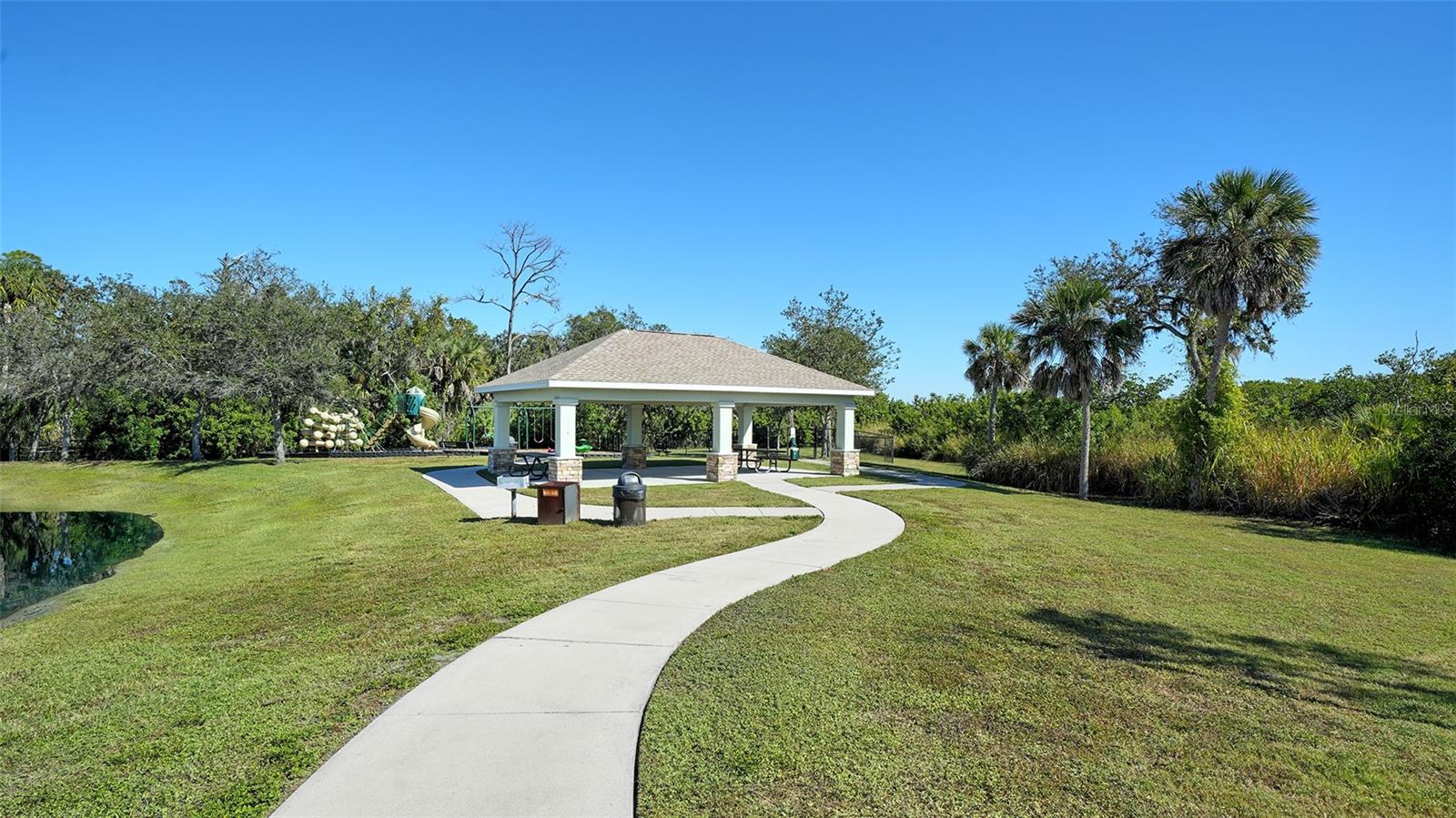 COTTAGES AT SAN LORENZO - Residential