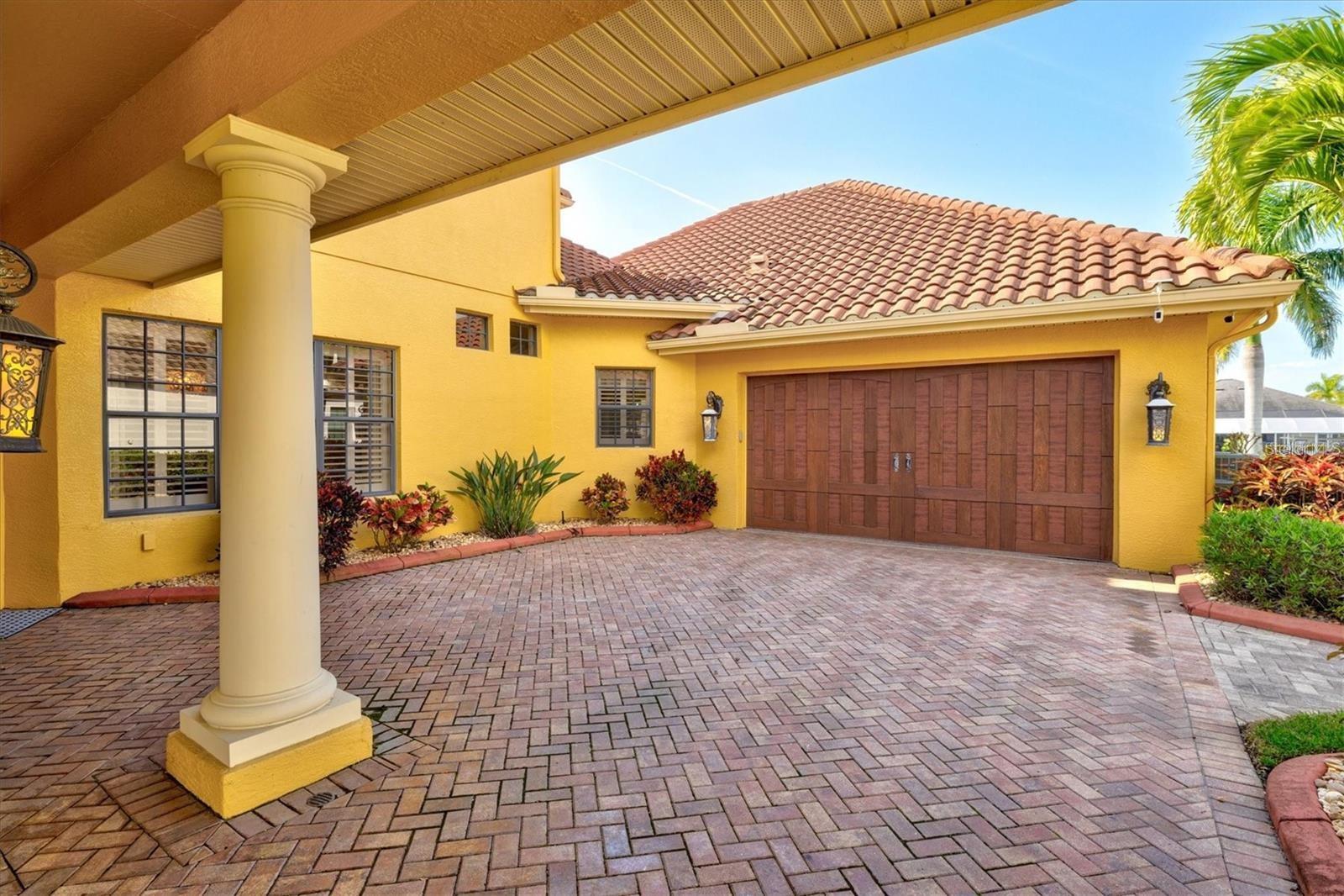 HARBOUR WALK - Residential Lease