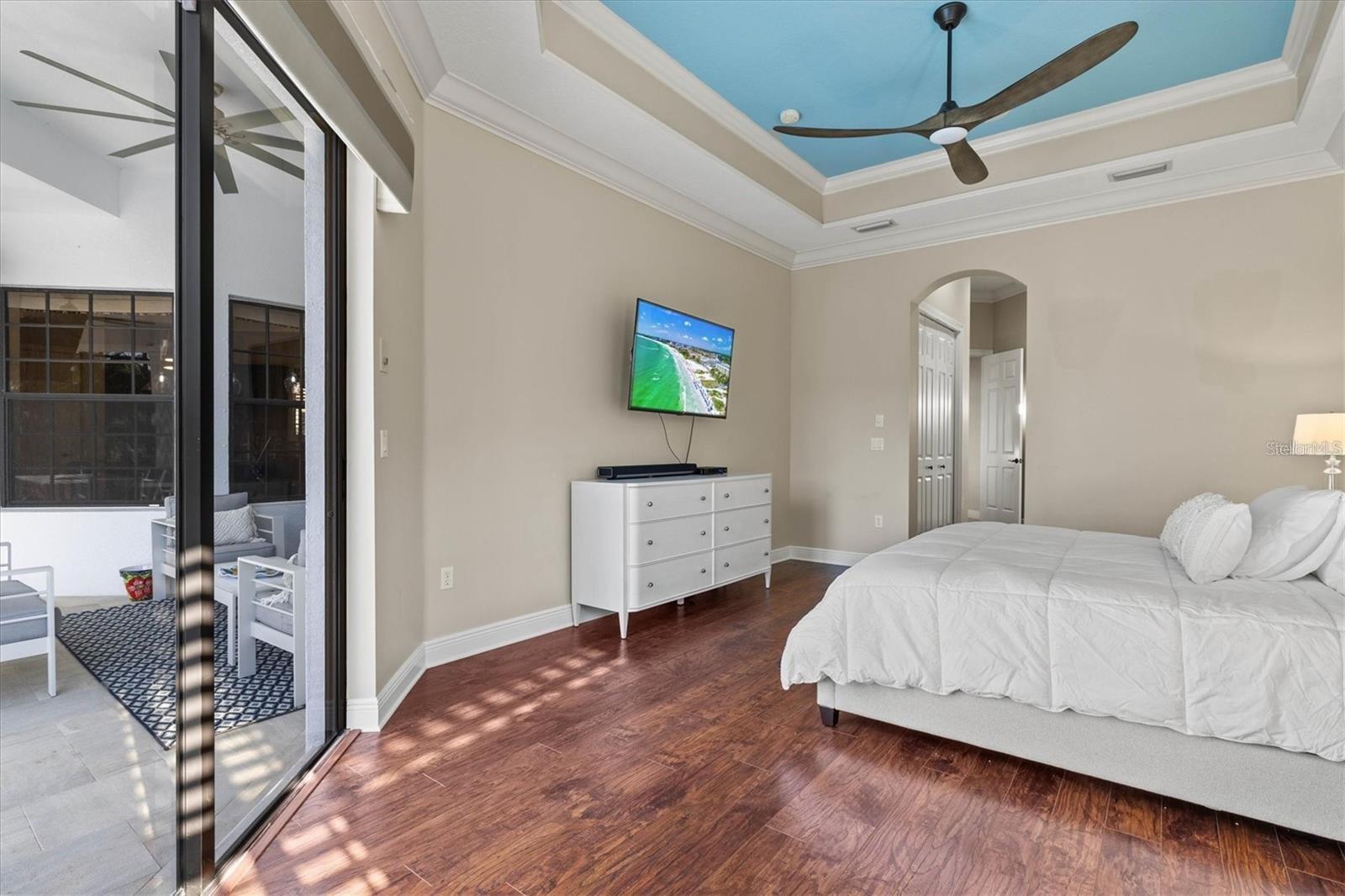 HARBOUR WALK - Residential Lease