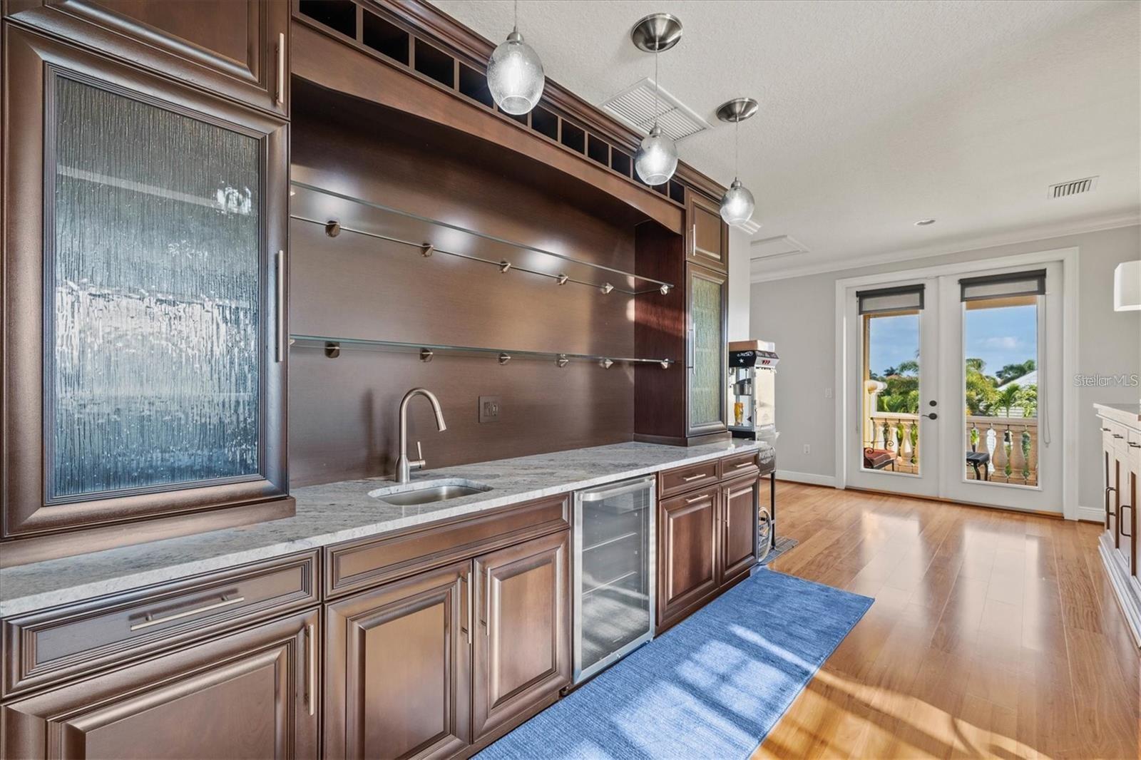 HARBOUR WALK - Residential Lease