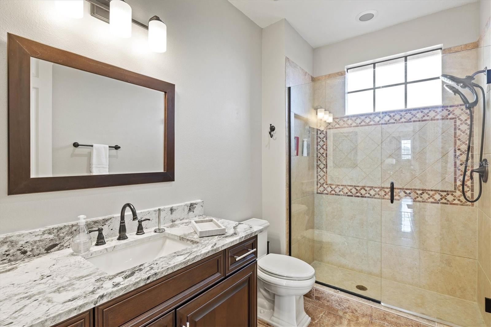 HARBOUR WALK - Residential Lease