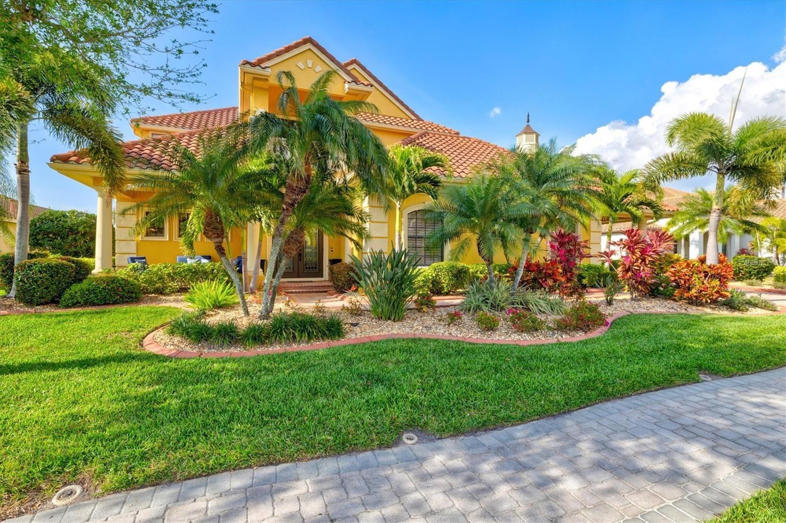 HARBOUR WALK - Residential Lease