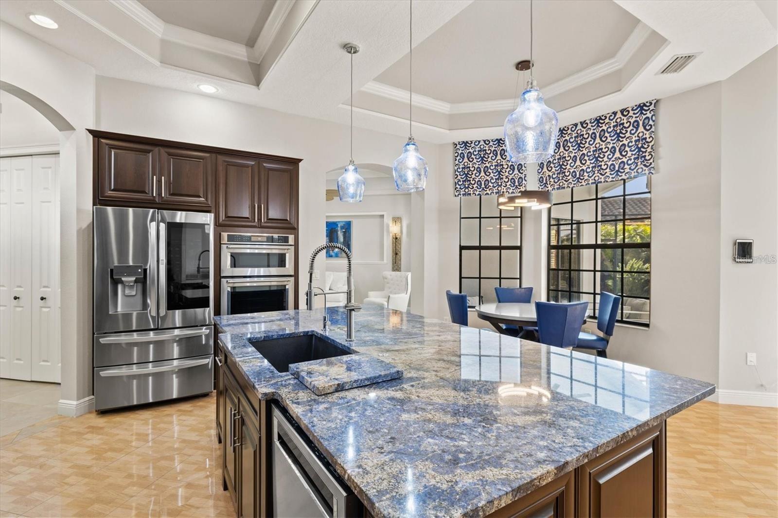 HARBOUR WALK - Residential Lease