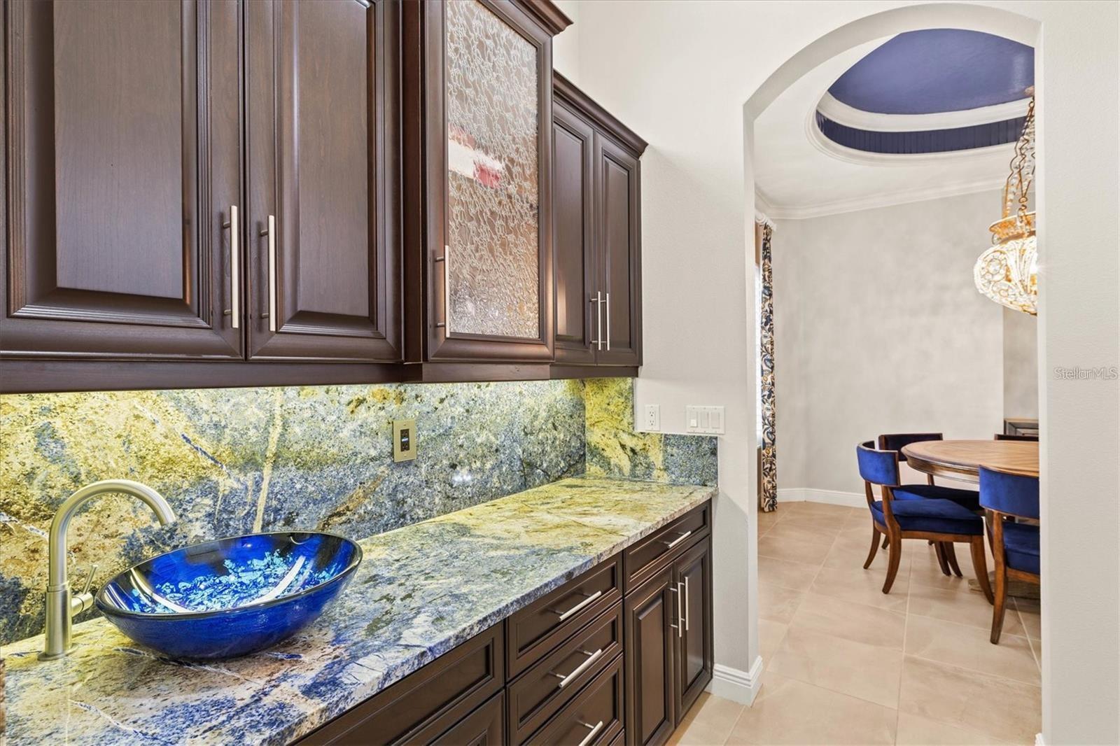 HARBOUR WALK - Residential Lease