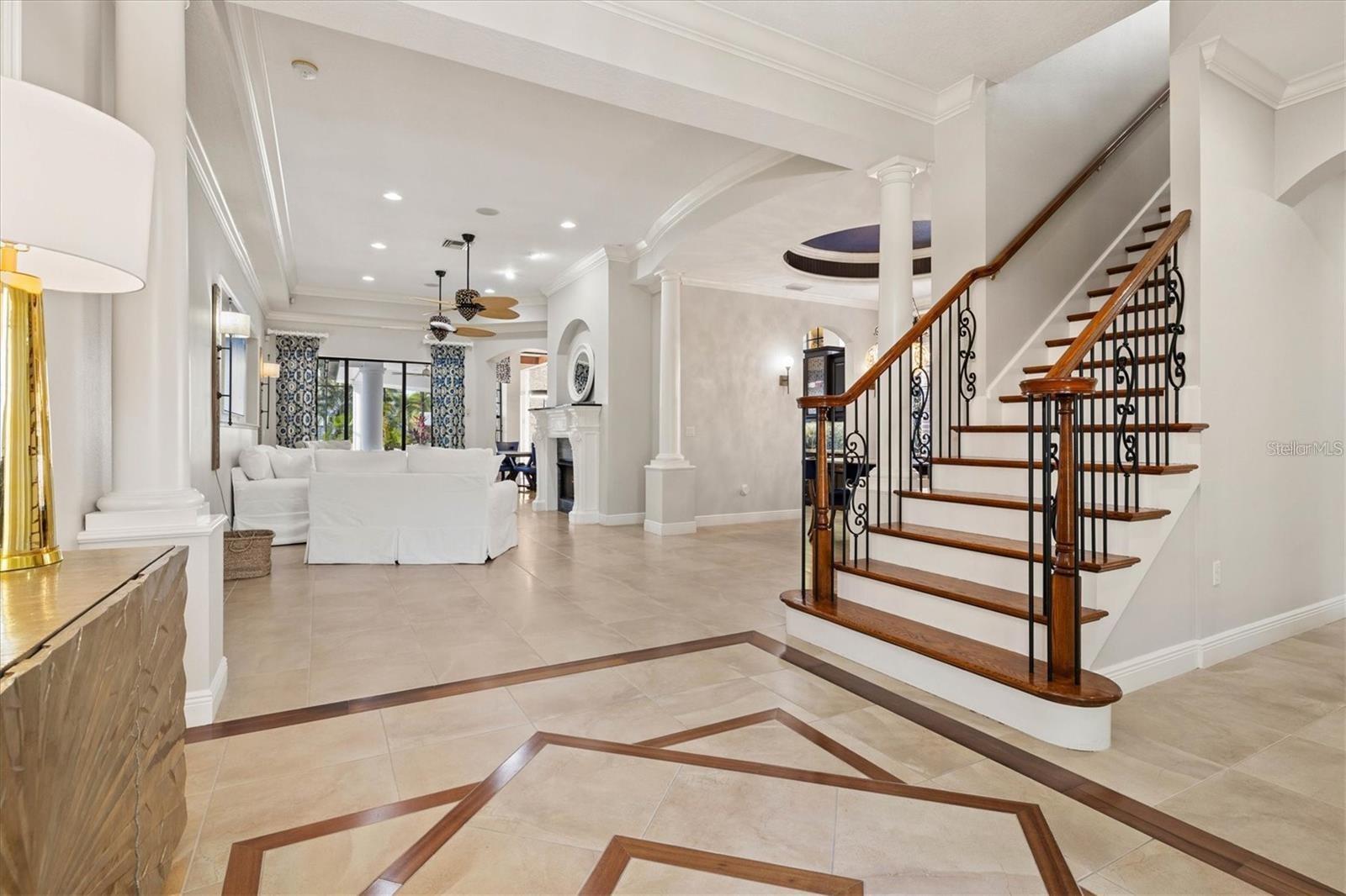 HARBOUR WALK - Residential Lease