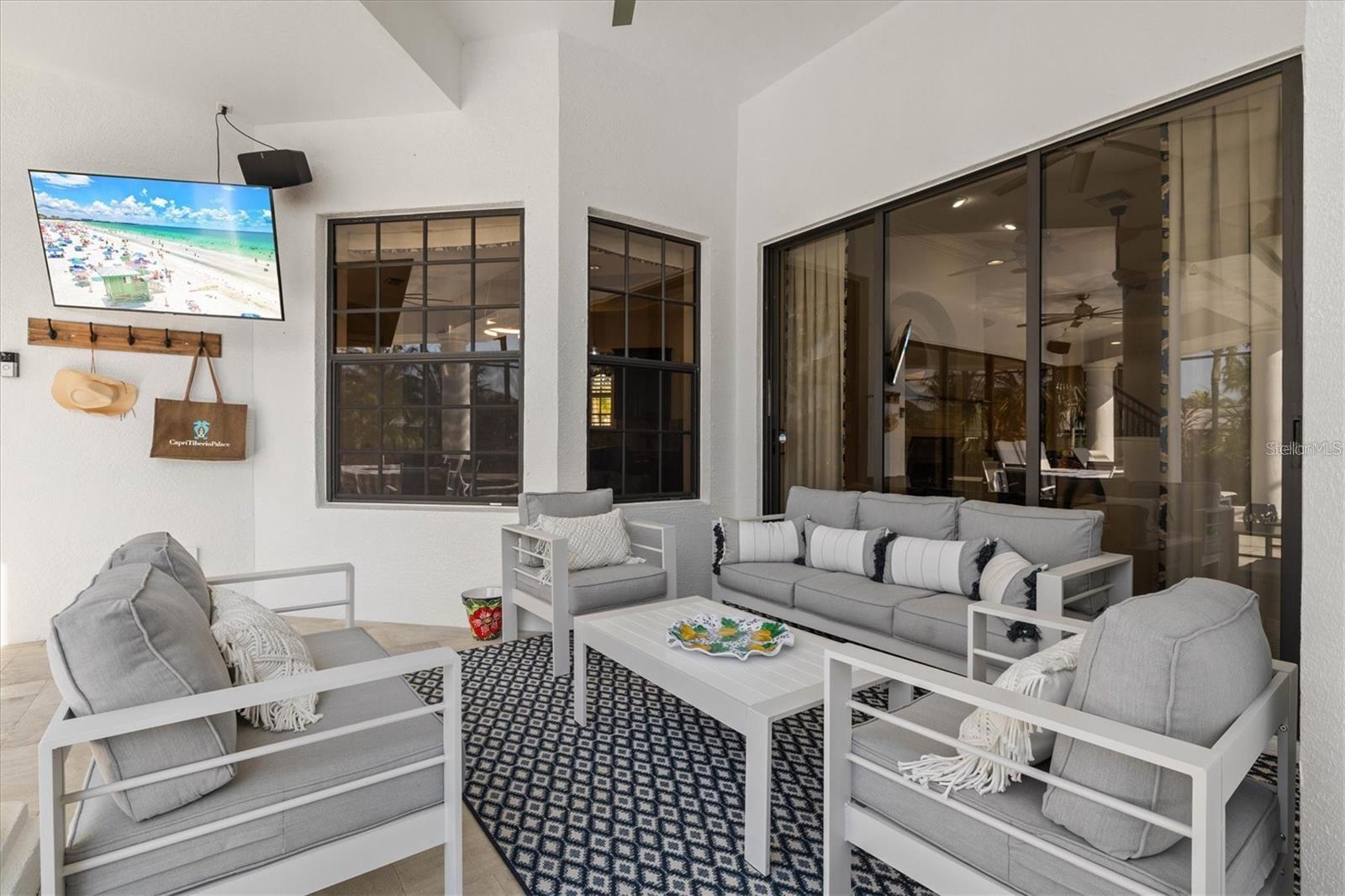 HARBOUR WALK - Residential Lease