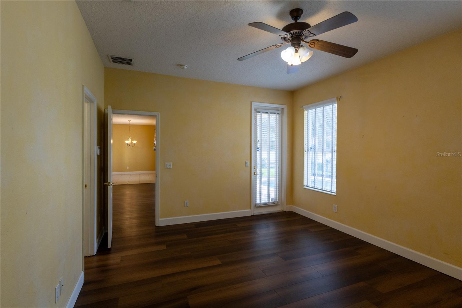 WINDSOR LANDING - Residential