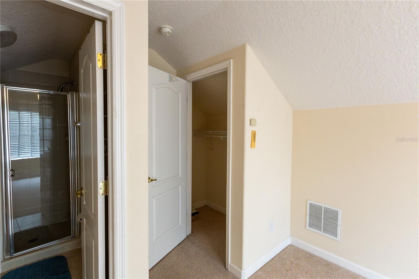 WINDSOR LANDING - Residential