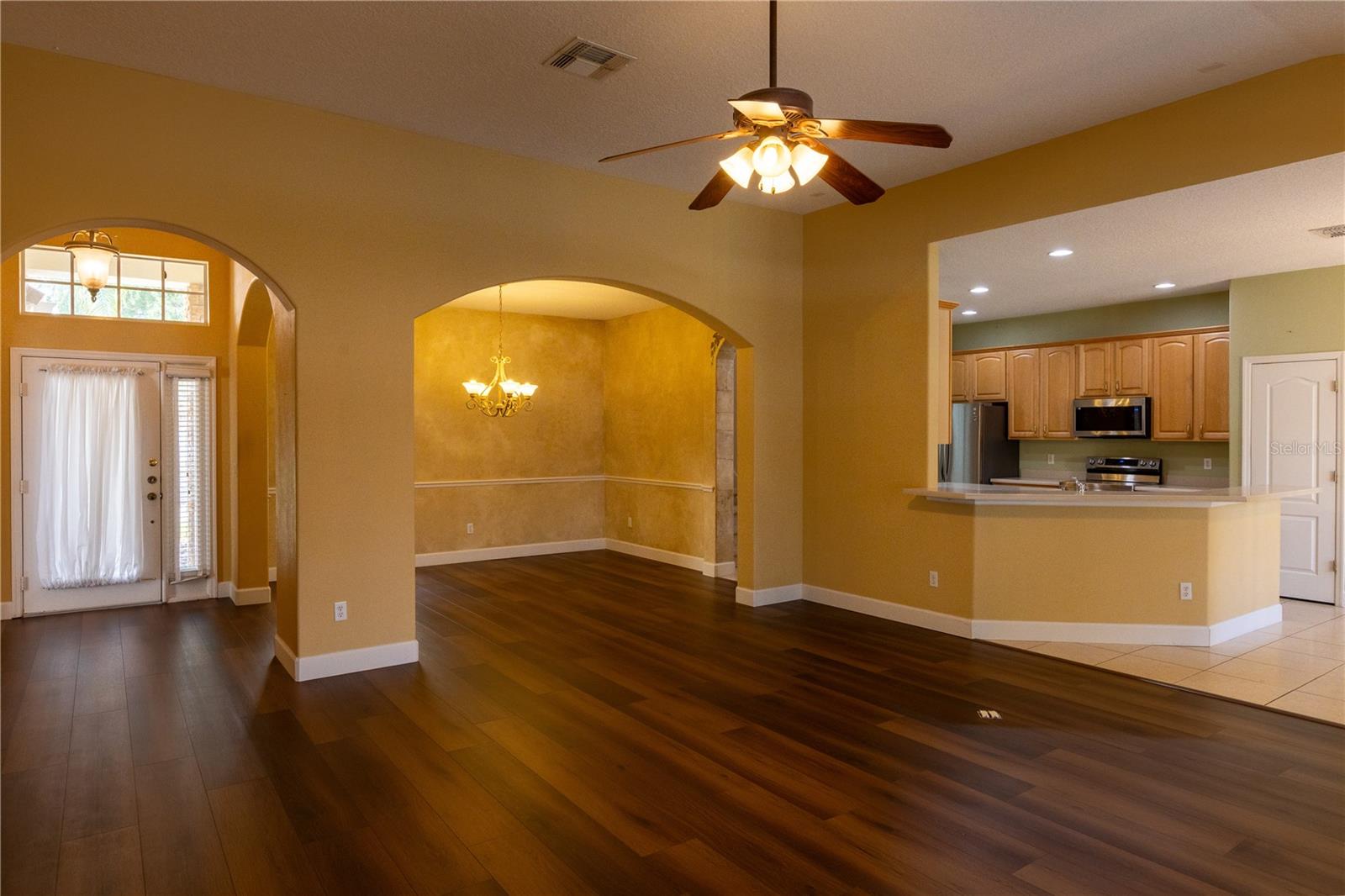 WINDSOR LANDING - Residential