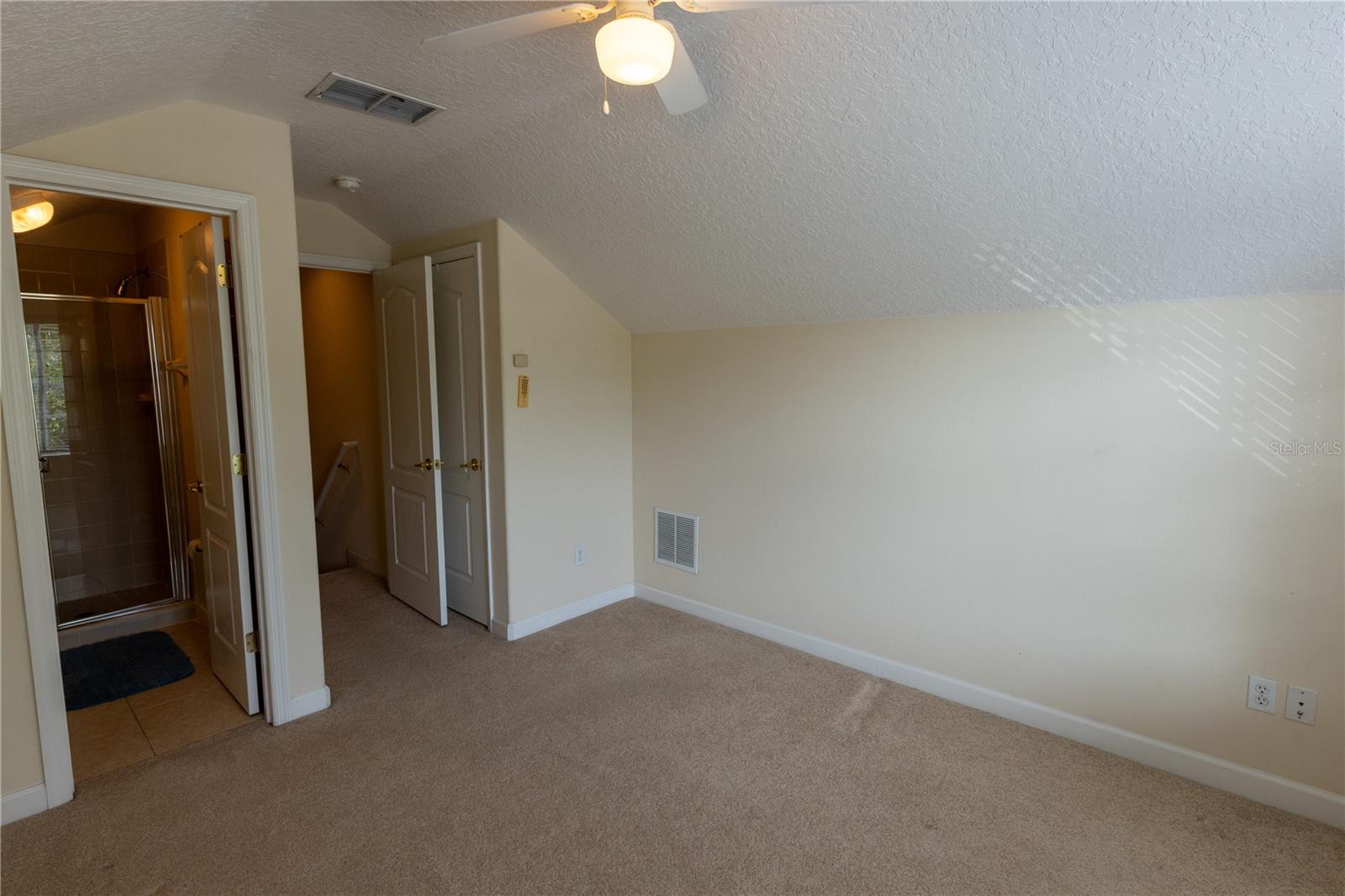 WINDSOR LANDING - Residential