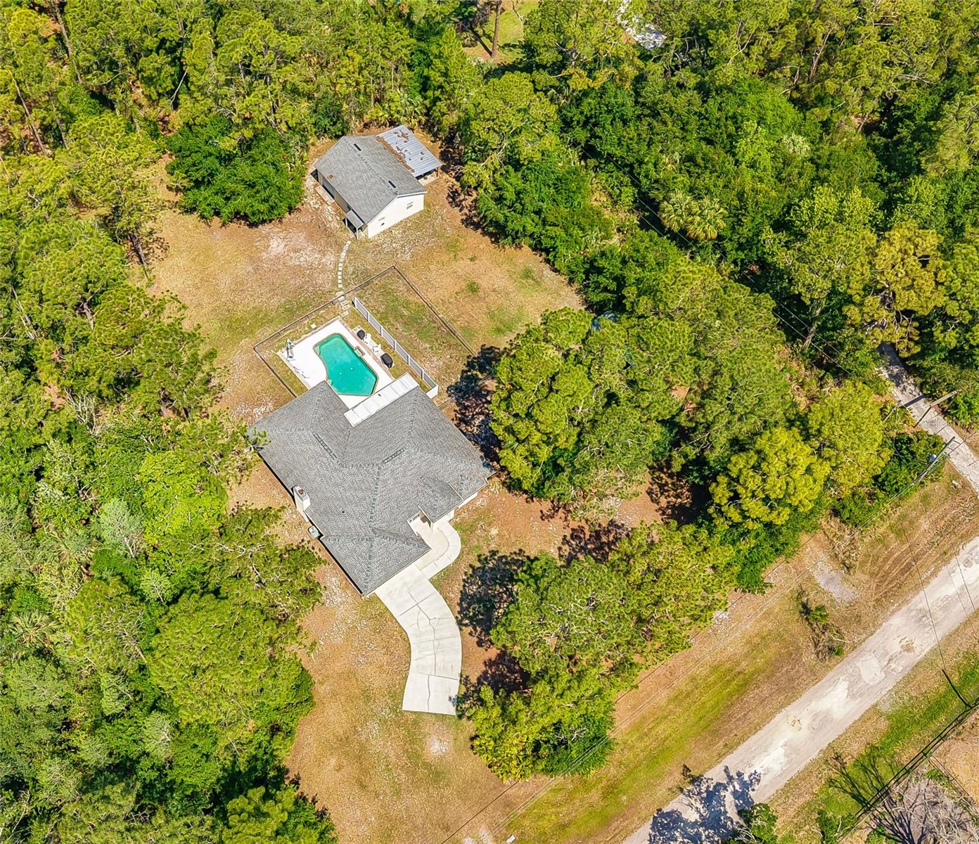 QUAIL HOLLOW PINES - Residential