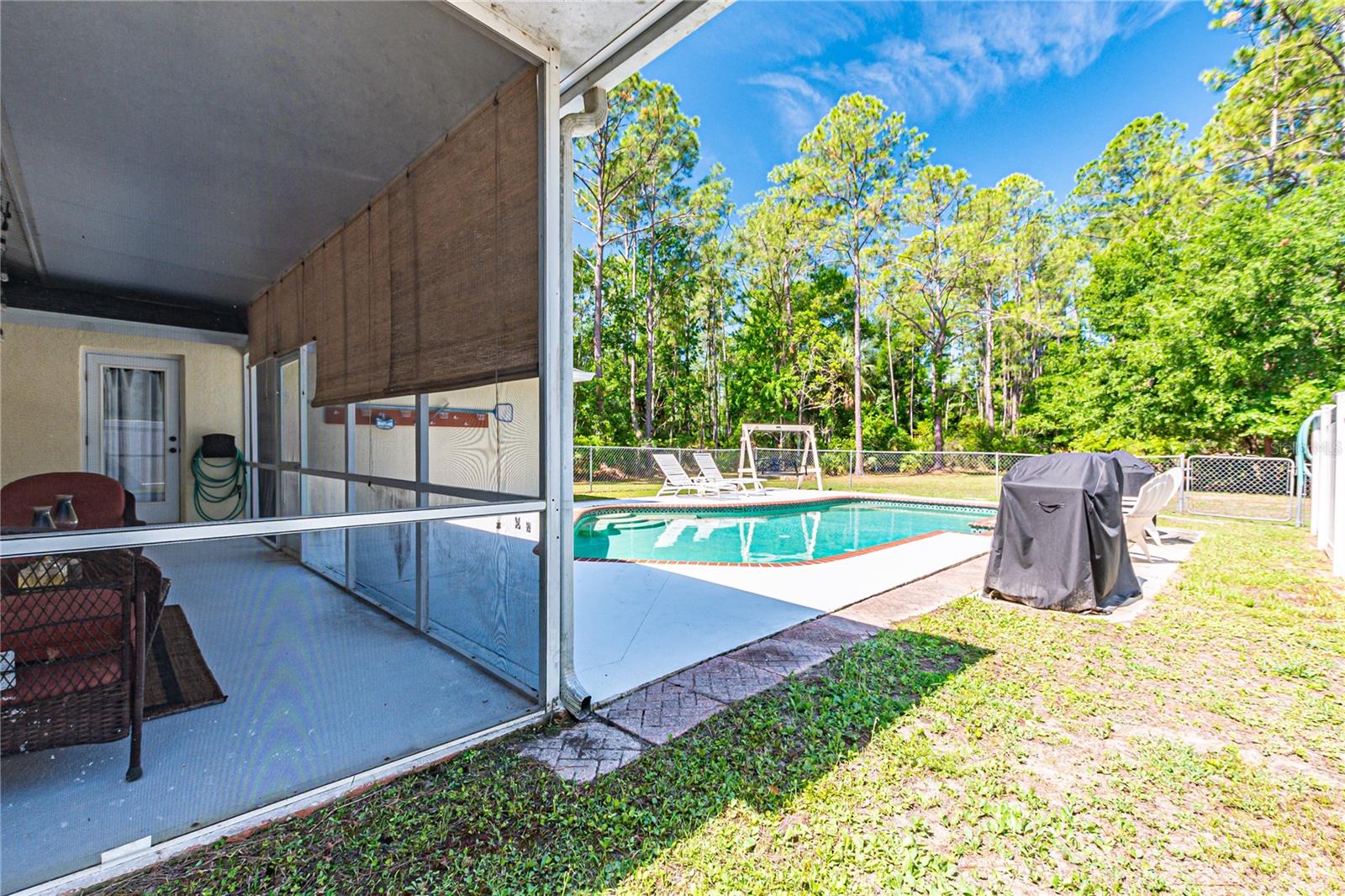 QUAIL HOLLOW PINES - Residential