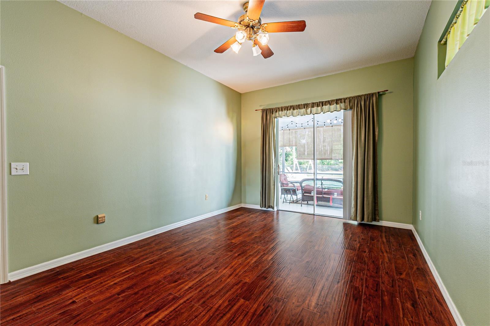 QUAIL HOLLOW PINES - Residential
