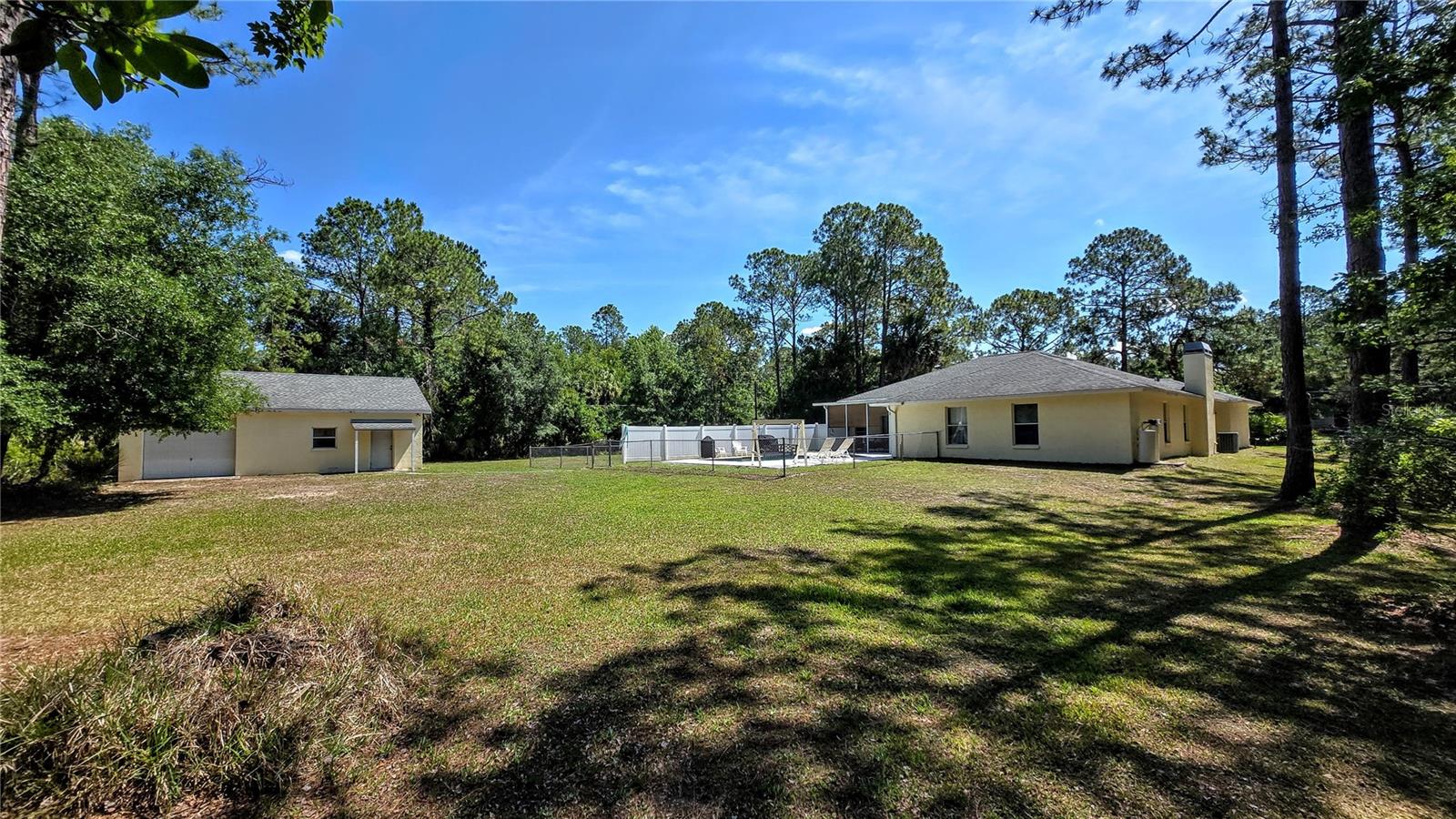 QUAIL HOLLOW PINES - Residential