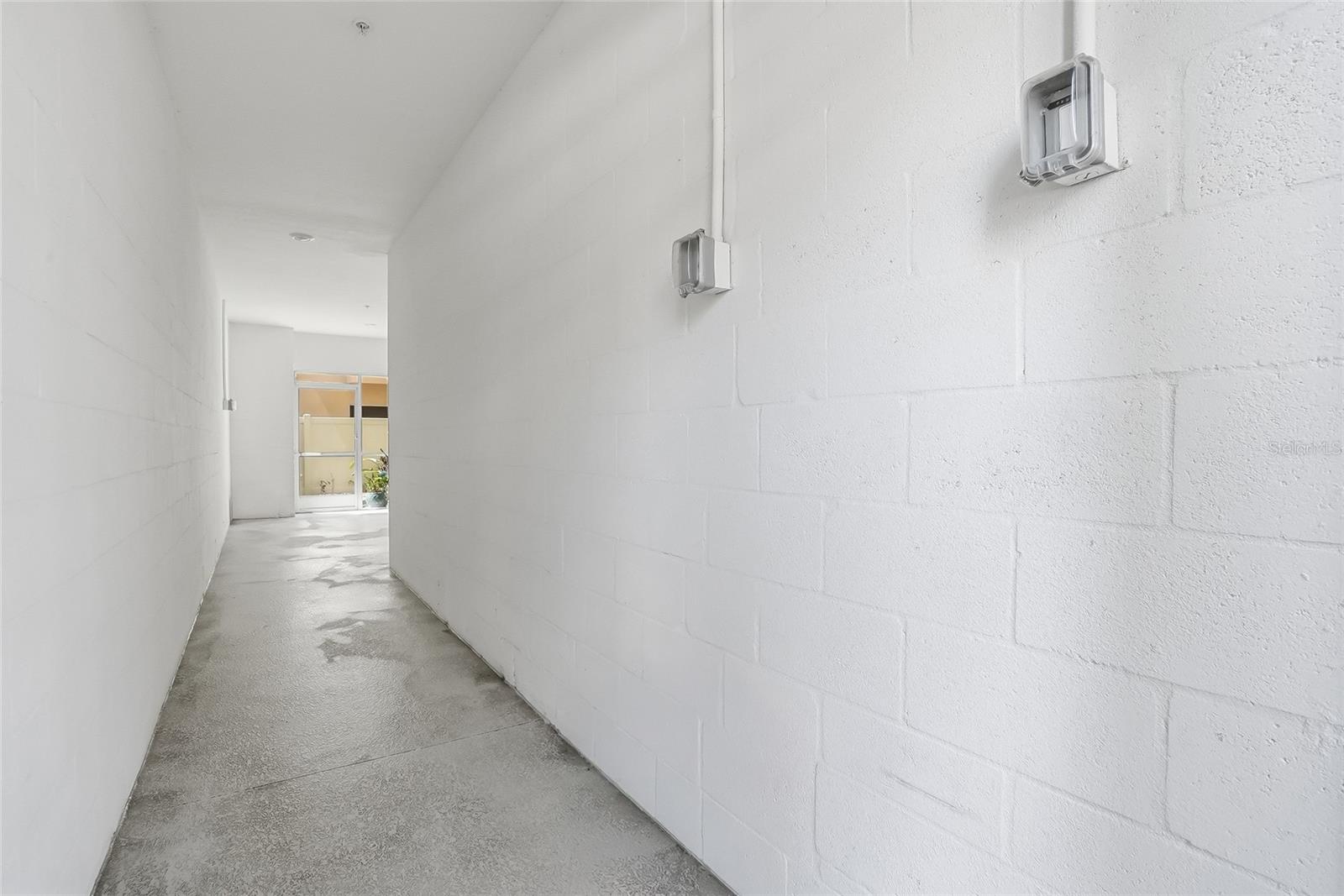 5523 YELLOWFIN COURT