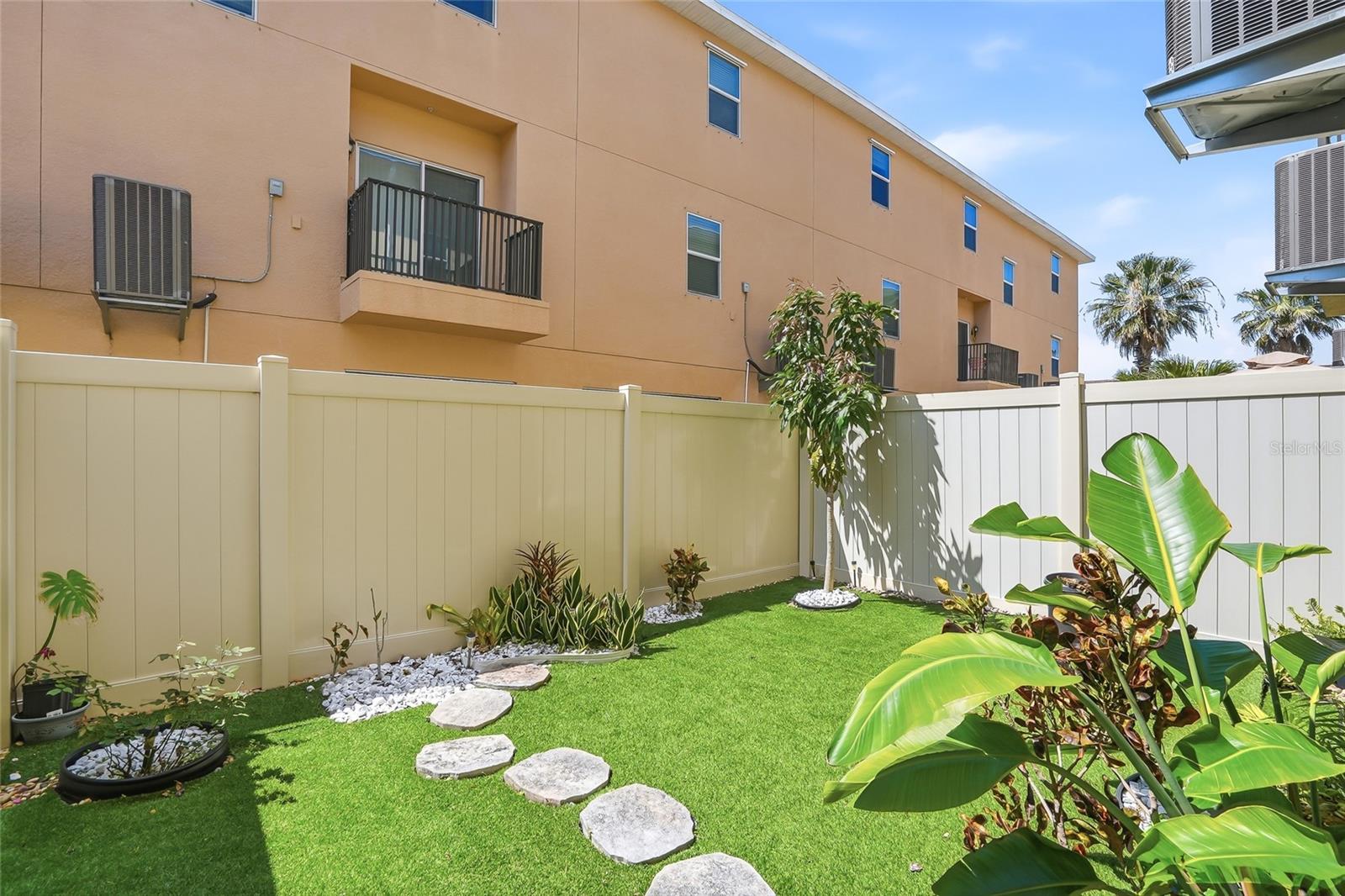 SEA FOREST BEACH CLUB TWNHMS - Residential