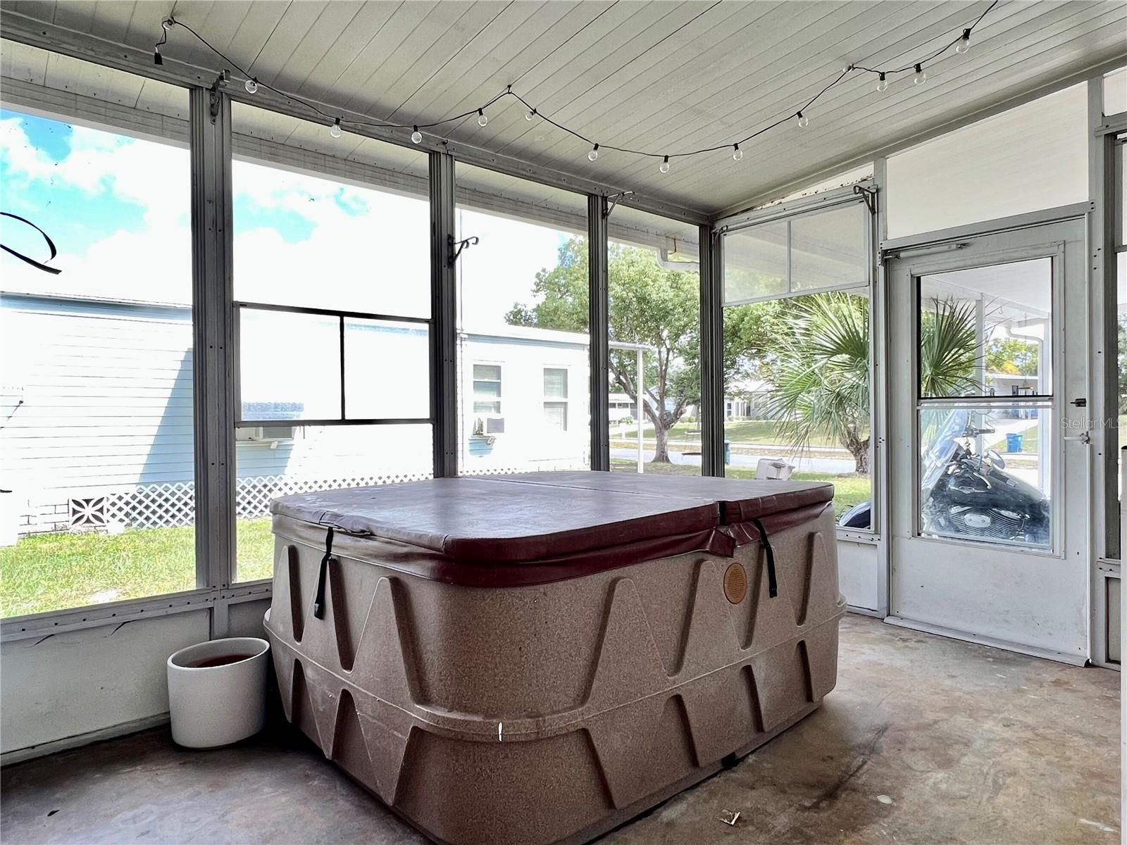 BROOKRIDGE COMM - Residential