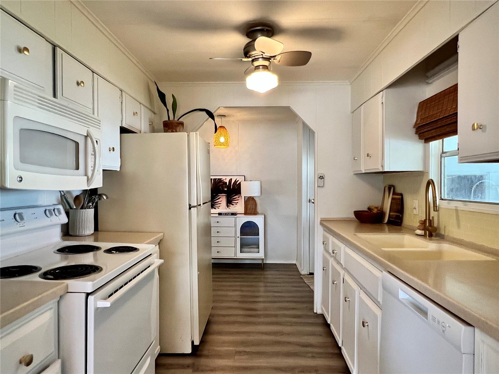 BROOKRIDGE COMM - Residential