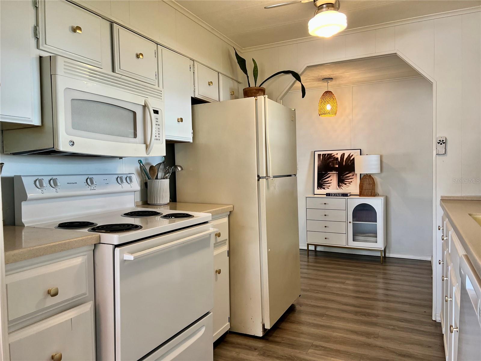 BROOKRIDGE COMM - Residential