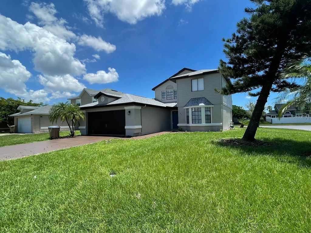 Photo of 198 N Lake Court, Kissimmee, FL 34743 (MLS # S5144435)